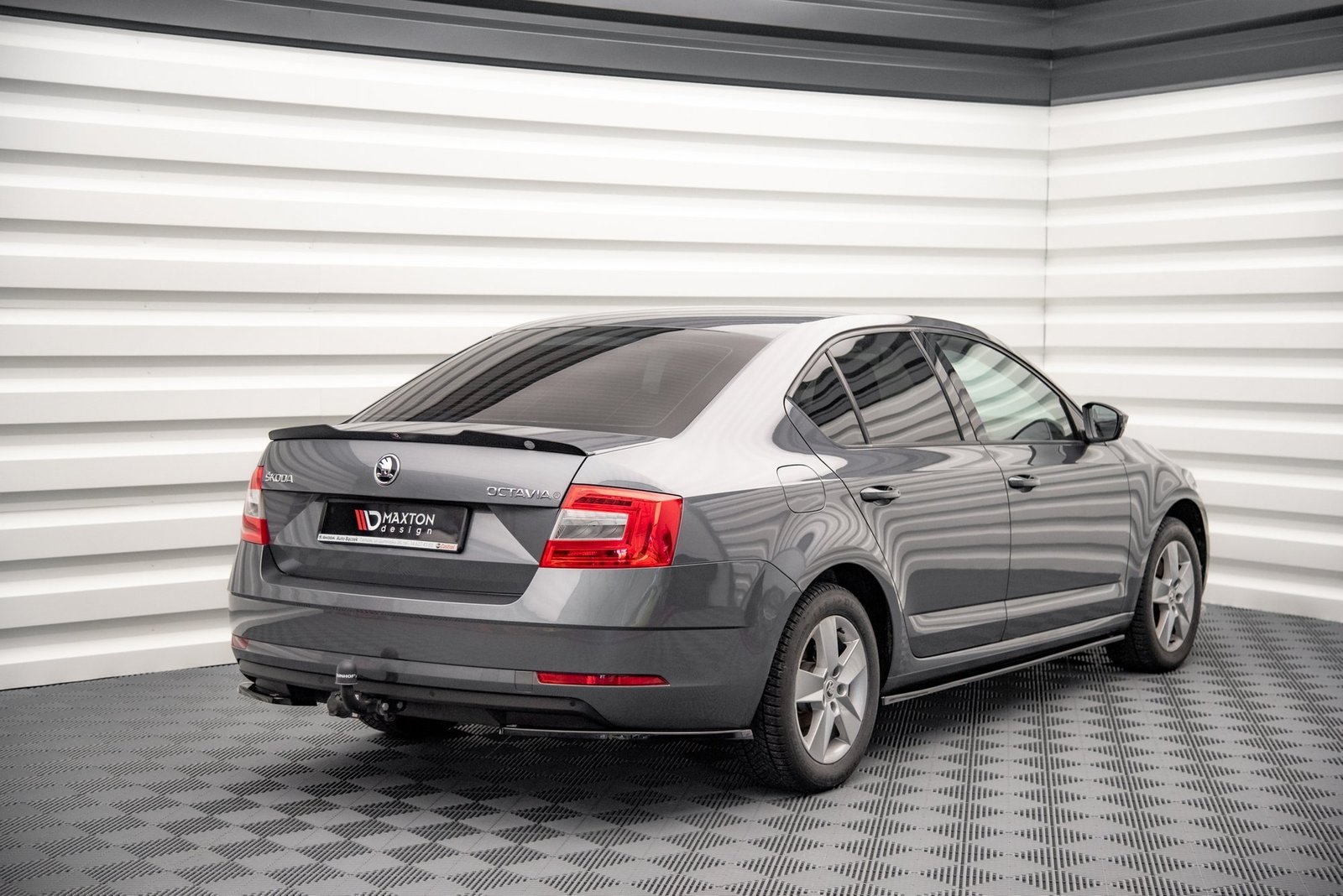 Faldones Laterales con Difusor Skoda Octavia Mk3 Facelift - Imagen 2