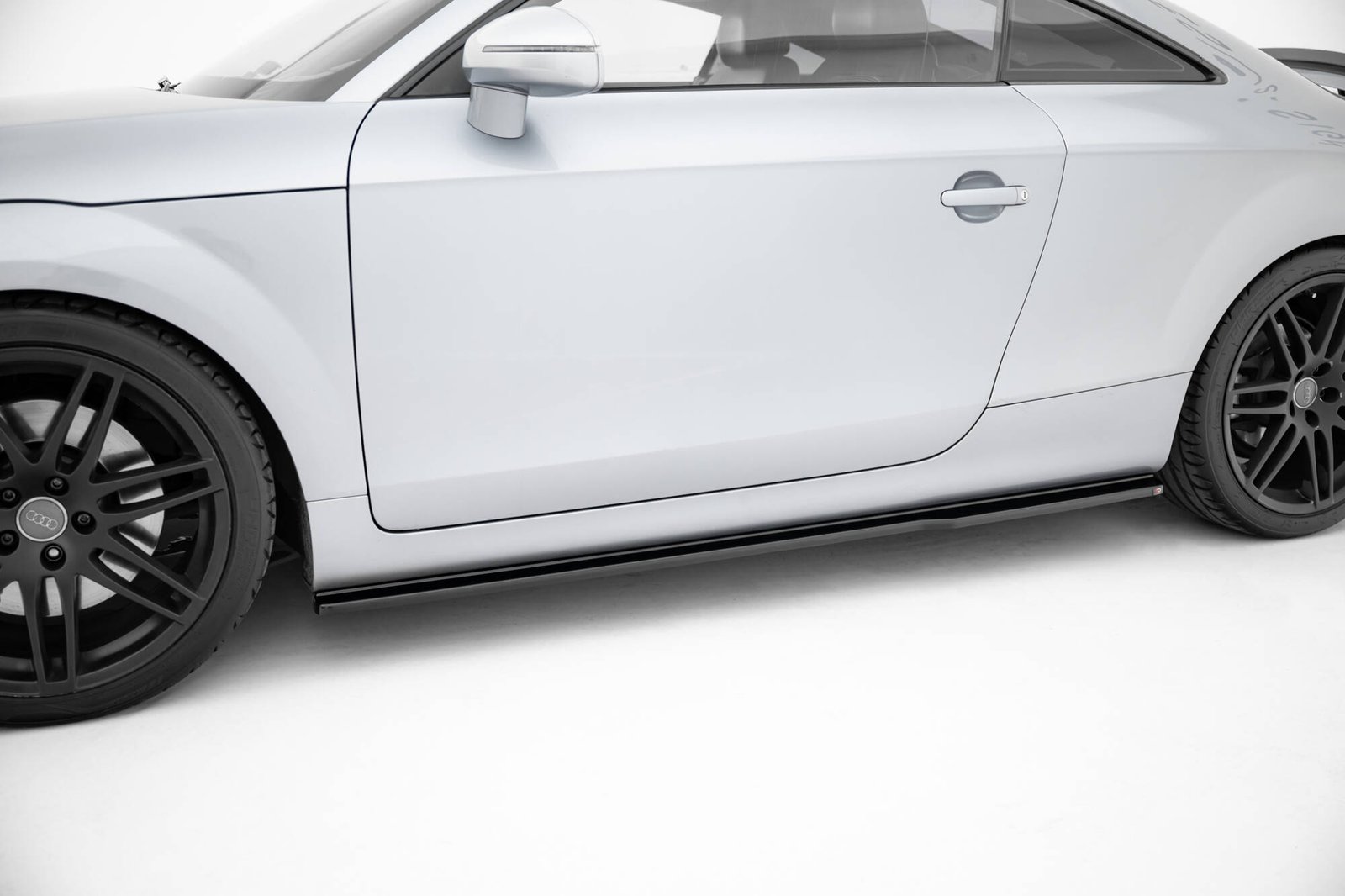 Faldones Laterales con Difusor Audi TT S / TT S-Line 8J Facelift
