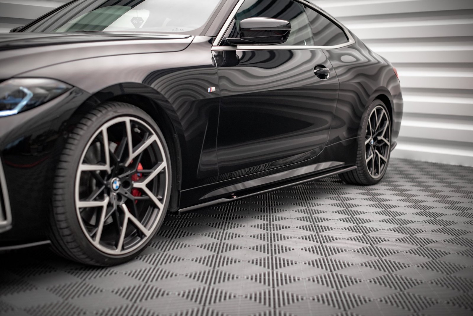 Faldones Laterales con Difusor BMW 4 M-Pack / M440i G22 / G23 / G22 Facelift / G23 Facelift