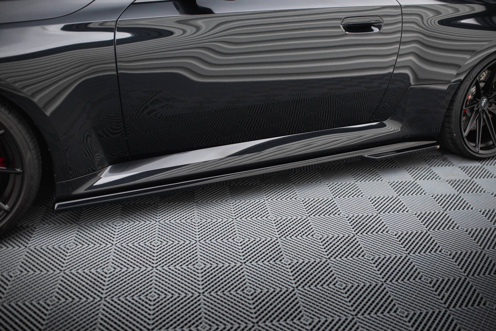 Faldones Laterales con Difusor BMW M2 G87