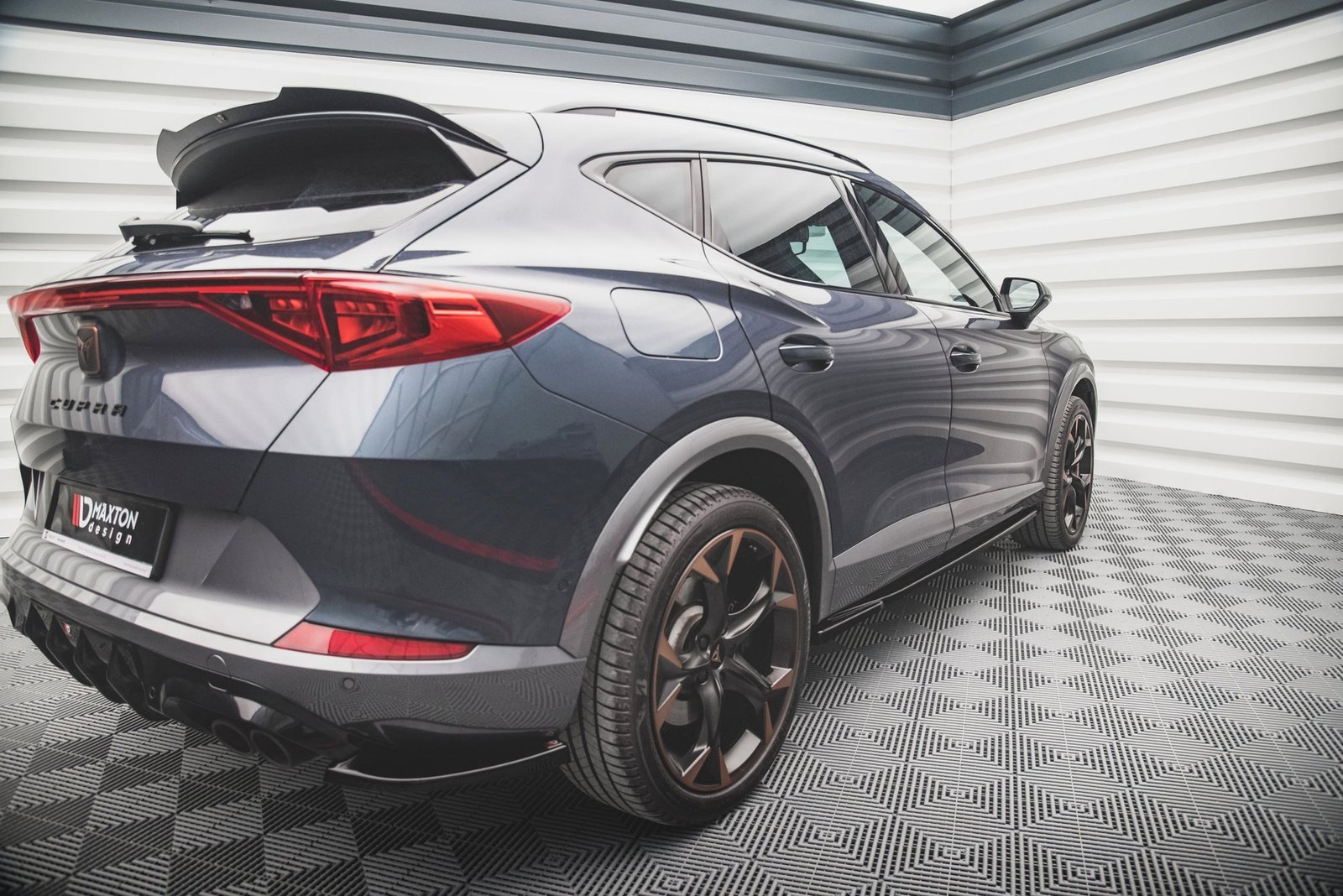 Faldones Laterales con Difusor Cupra Formentor - Imagen 2