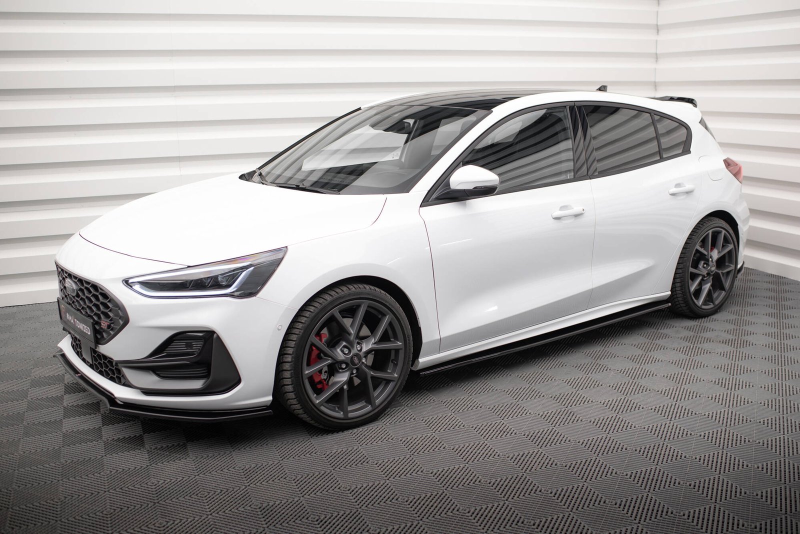Faldones Laterales con Difusor Ford Focus ST / ST-Line Mk4 - Imagen 7