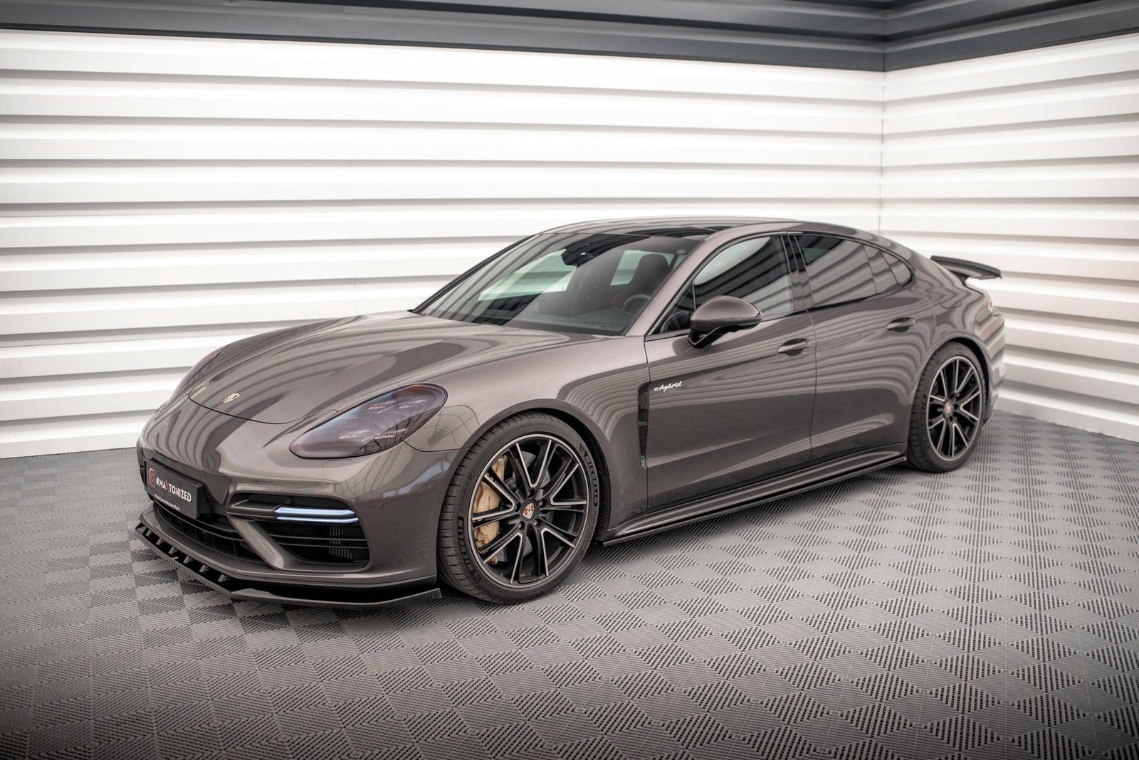 Faldones Laterales con Difusor Porsche Panamera Turbo S E-Hybrid / Panamera E-Hybrid / Panamera 4S 971 - Imagen 2
