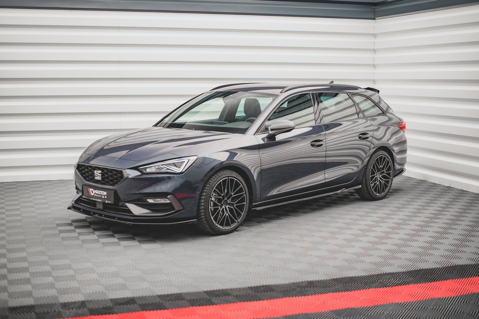 Faldones Laterales con Difusor Seat Leon FR ST / Hatchback Mk4 / Cupra Leon ST / Hatchback Mk1 / Mk1 Facelift - Imagen 2
