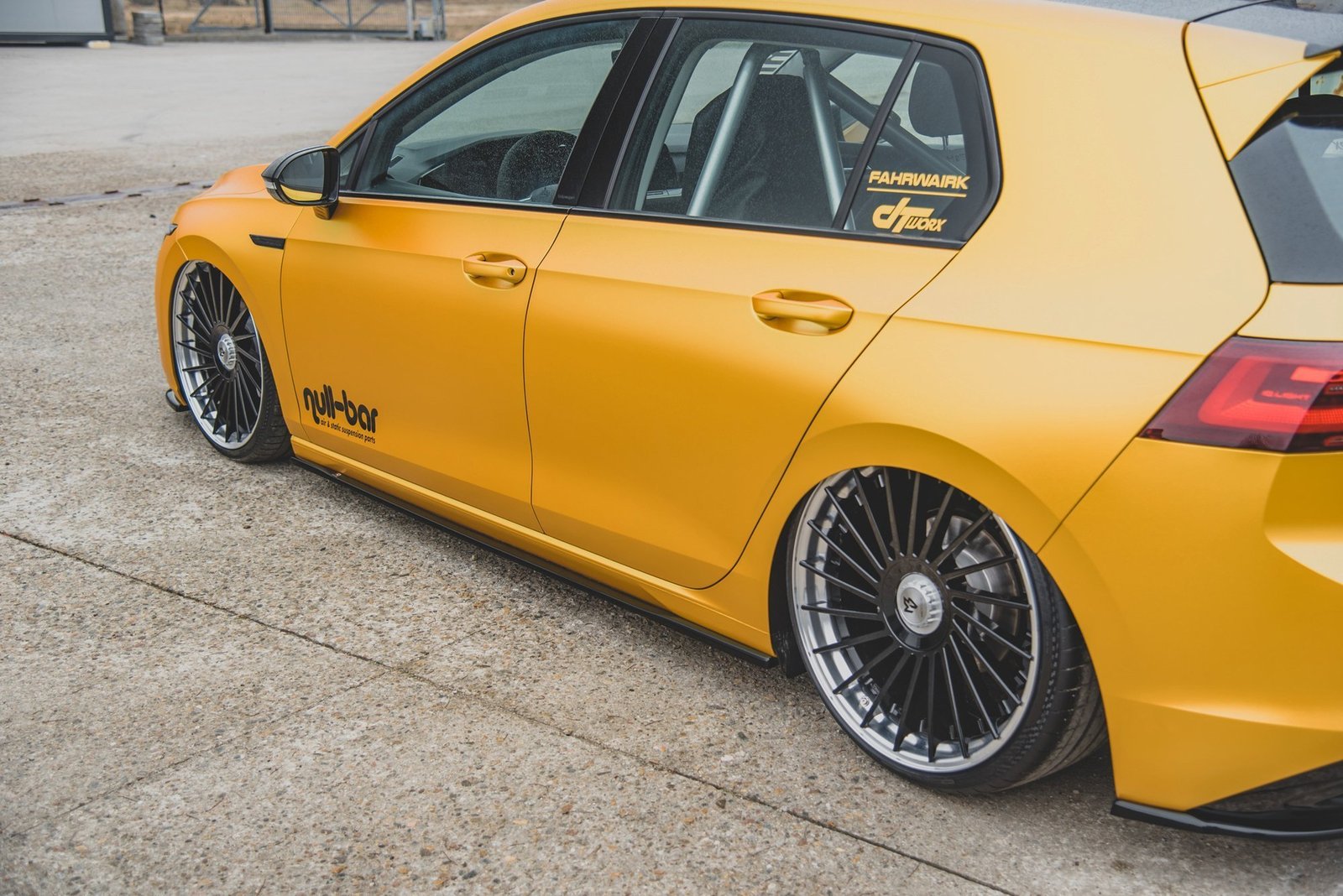 Faldones Laterales con Difusor Volkswagen Golf Hatchback Mk8 - Imagen 4