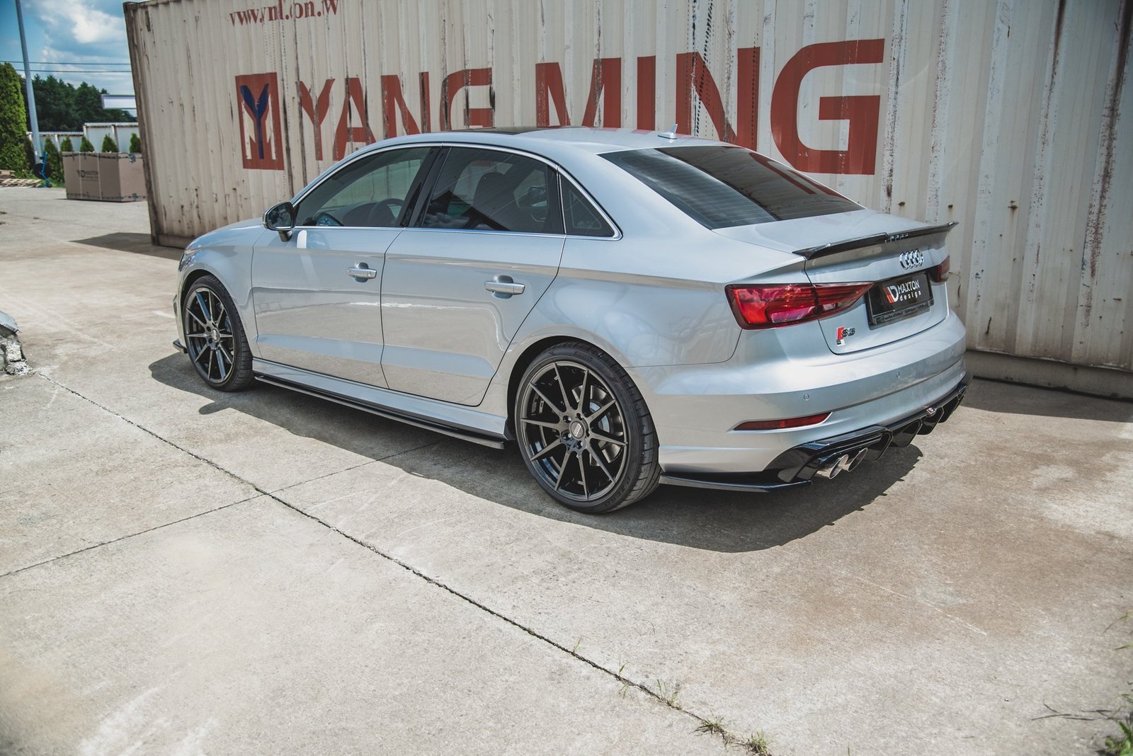 Faldones Laterales con Difusor Audi S3 / A3 S-Line Sedan 8V Facelift - Imagen 2