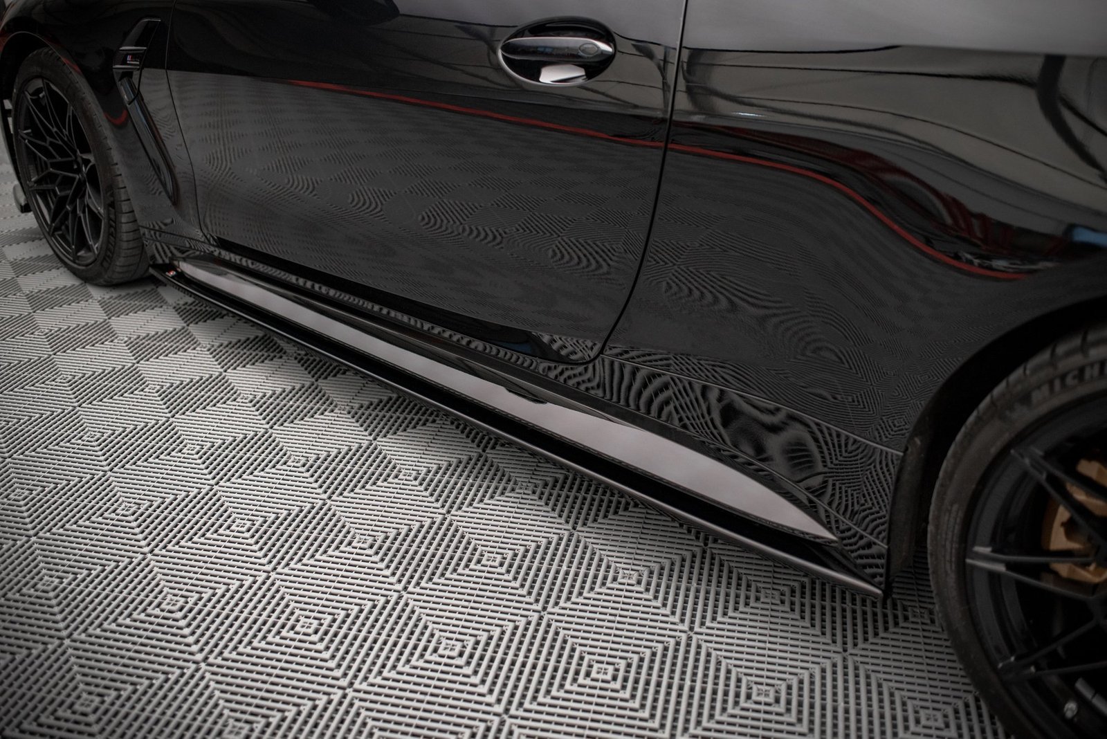 Faldones Laterales con Difusor BMW M4 G82 / G82 Facelift