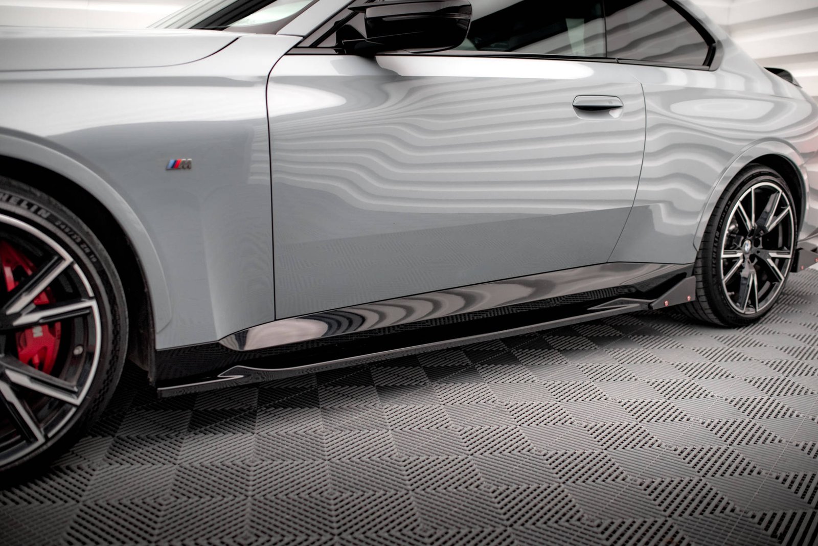 Faldones Laterales con Difusor + Flaps Aerodinámicos BMW 2 Coupe M-Pack / M240i G42