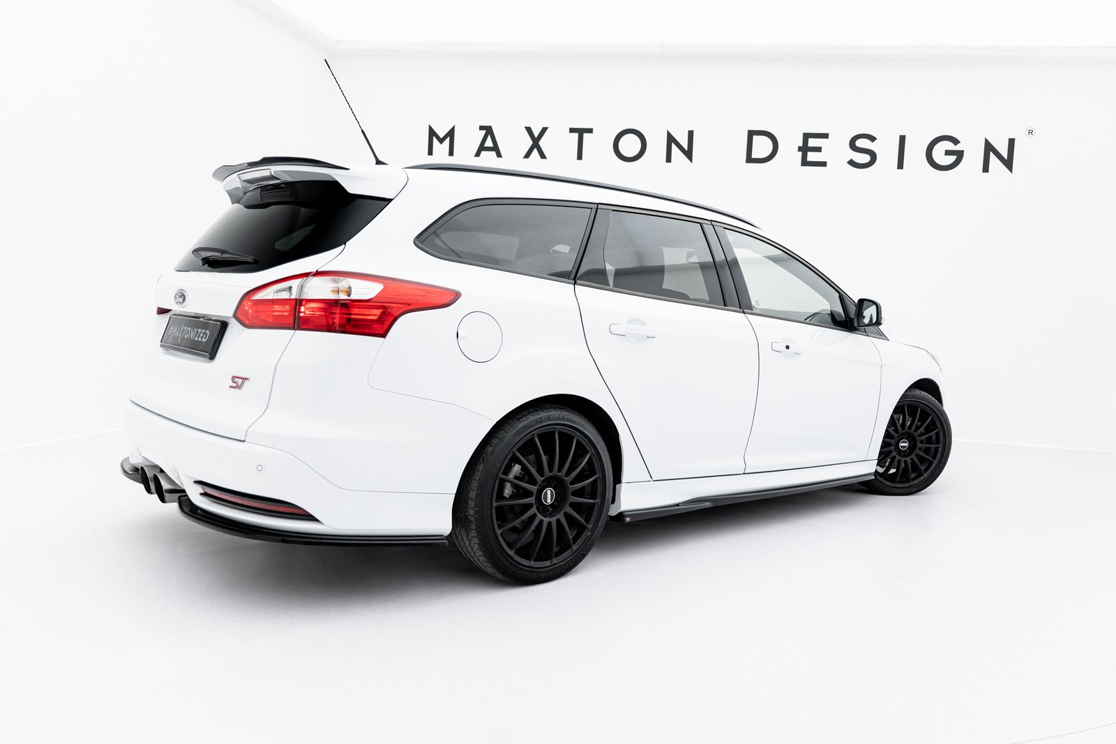 Faldones Laterales con Difusor Ford Focus ST Mk3 - Imagen 4