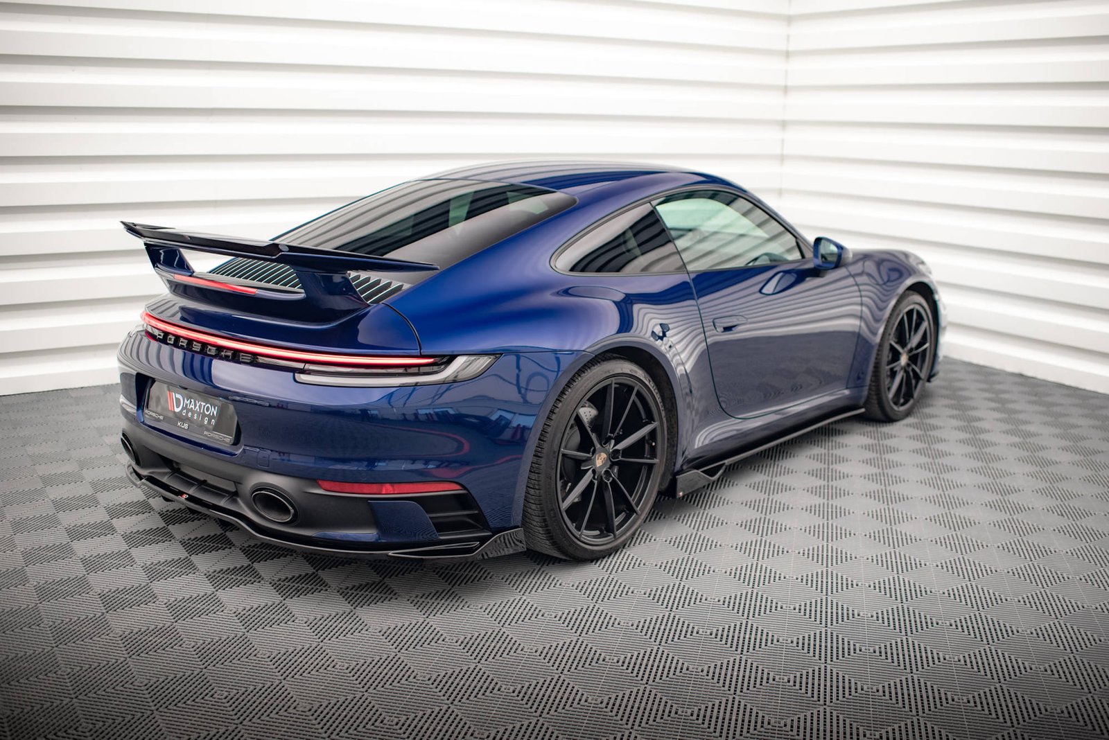 Faldones Laterales con Difusor Porsche 911 Carrera Aero / Carrera GTS 992 - Imagen 3