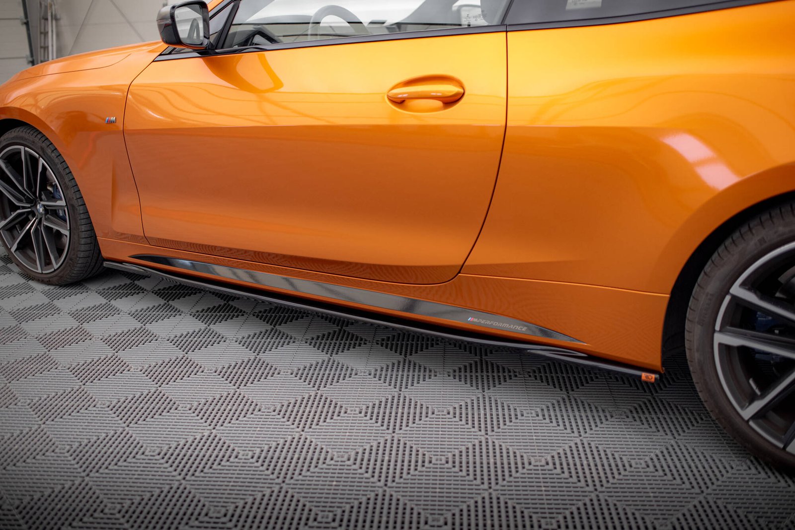 Faldones Laterales con Difusor BMW 4 M-Pack / M440i G22 / G23 / G22 Facelift / G23 Facelift - Imagen 3