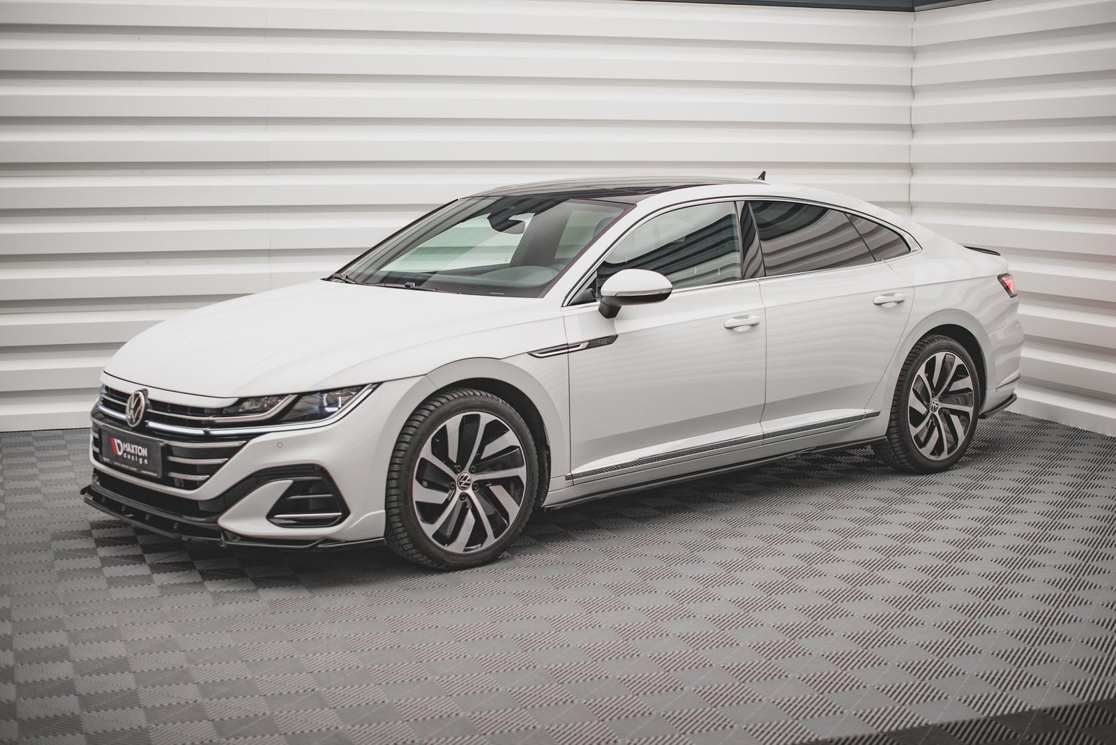 Faldones Laterales con Difusor Volkswagen Arteon R/ R-Line Sedan / Shooting Brake Mk1 Facelift - Imagen 2