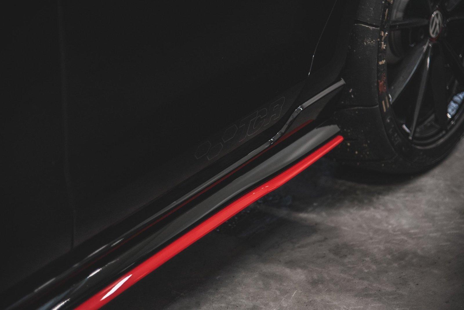 Faldones Laterales con Difusor Volkswagen Golf GTI TCR Mk7 - Imagen 6