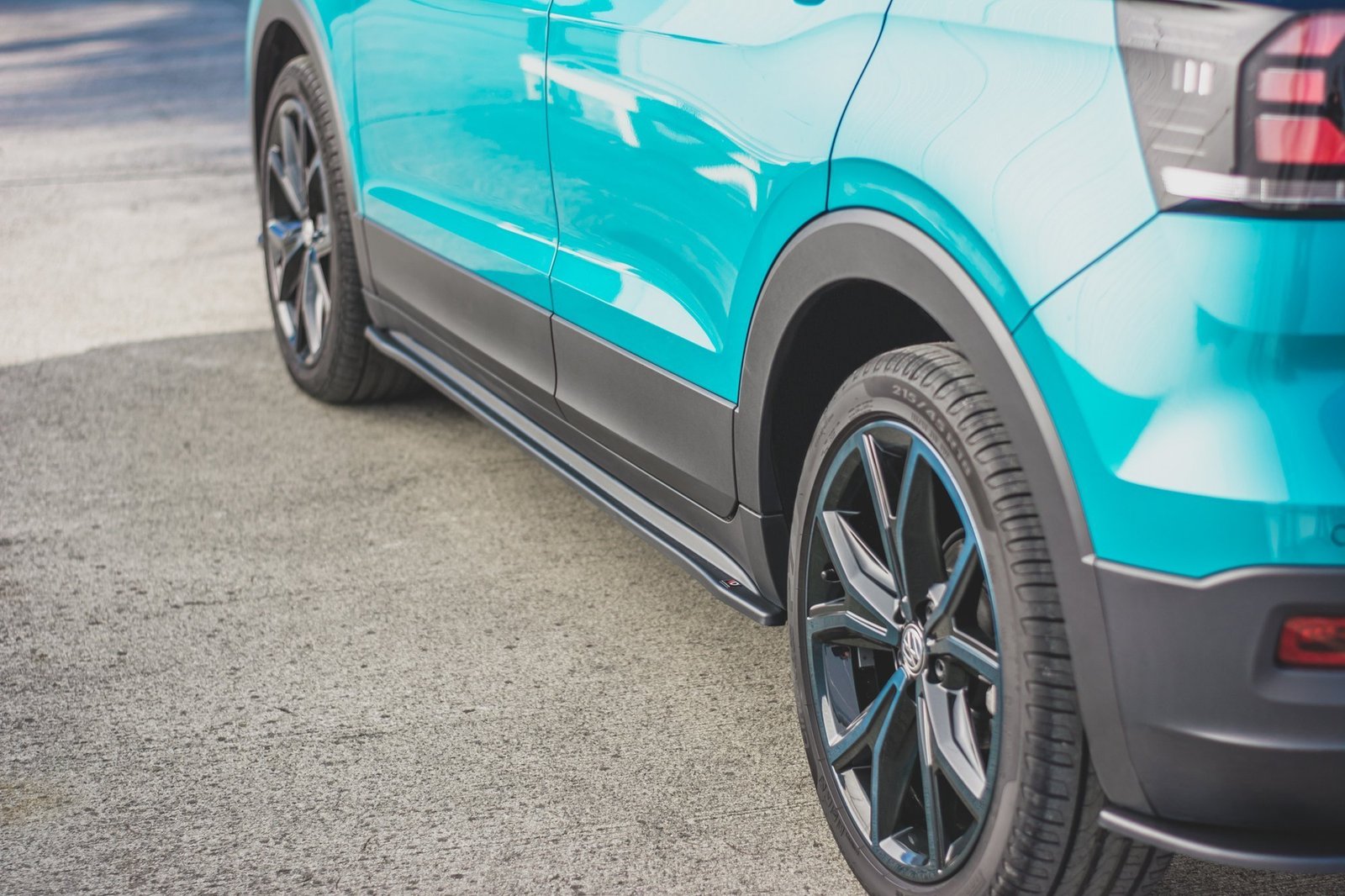 Faldones Laterales con Difusor Volkswagen T-Cross - Imagen 3