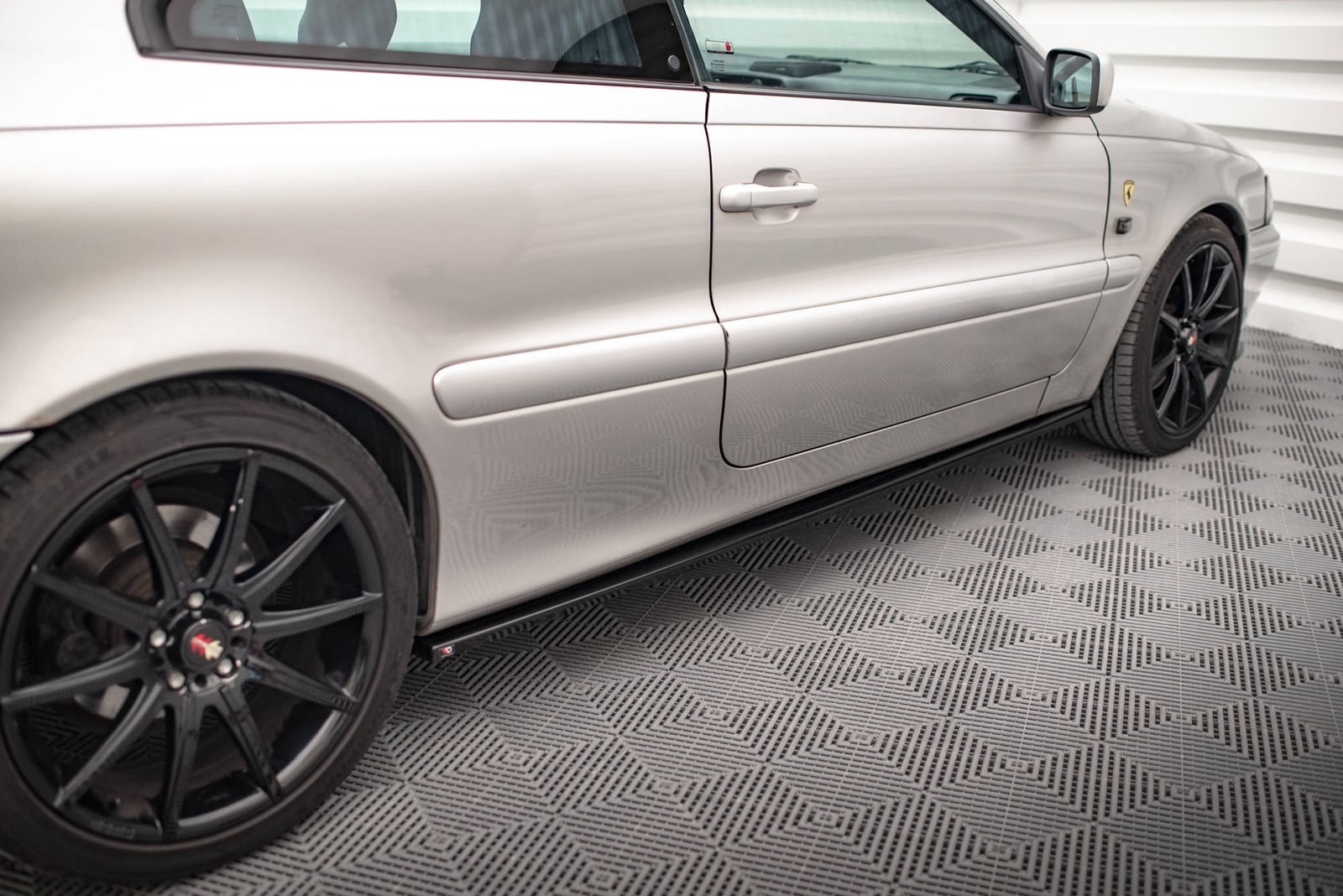 Faldones Laterales con Difusor Volvo C70 Mk1