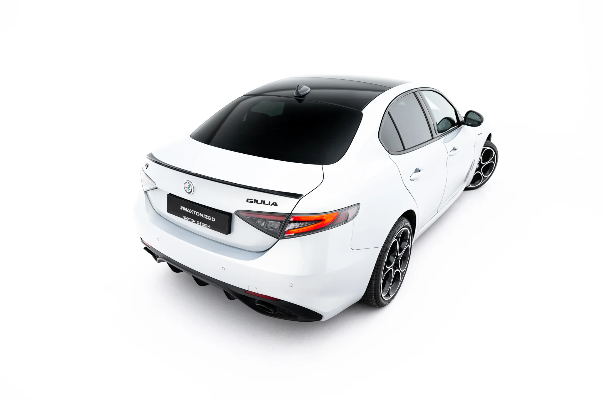 Extensión de Alerón Alfa Romeo Giulia Standard / Sport / Quadrifoglio