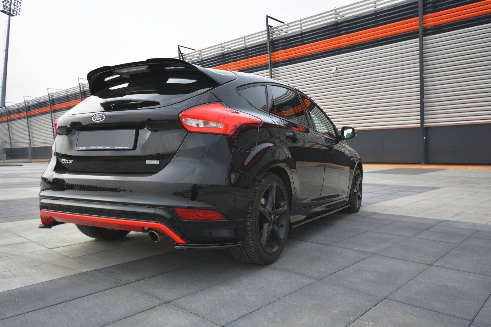 Extensión de Alerón Ford Focus ST-Line Mk3 FL - Imagen 4