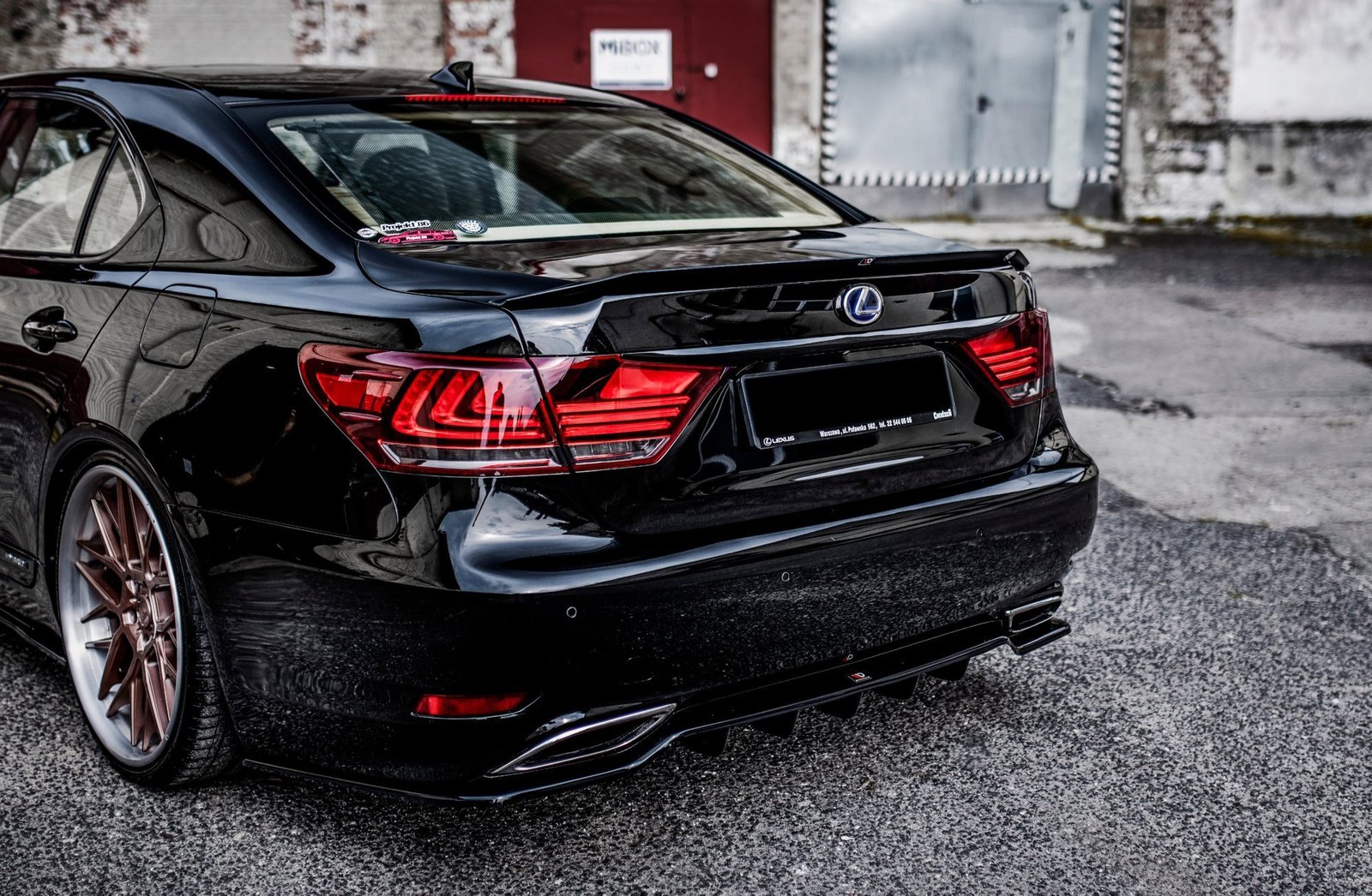 Extensión de Alerón Lexus LS Mk4 Facelift