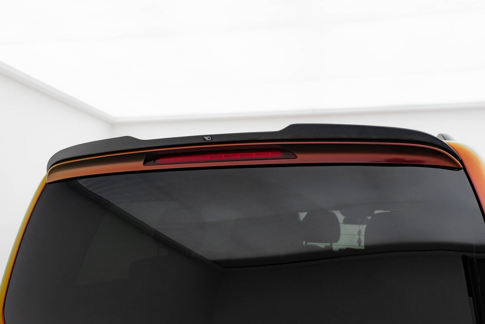 Extensión de Alerón Mercedes-Benz V-Class AMG-Line W447 Facelift 2 - Imagen 6