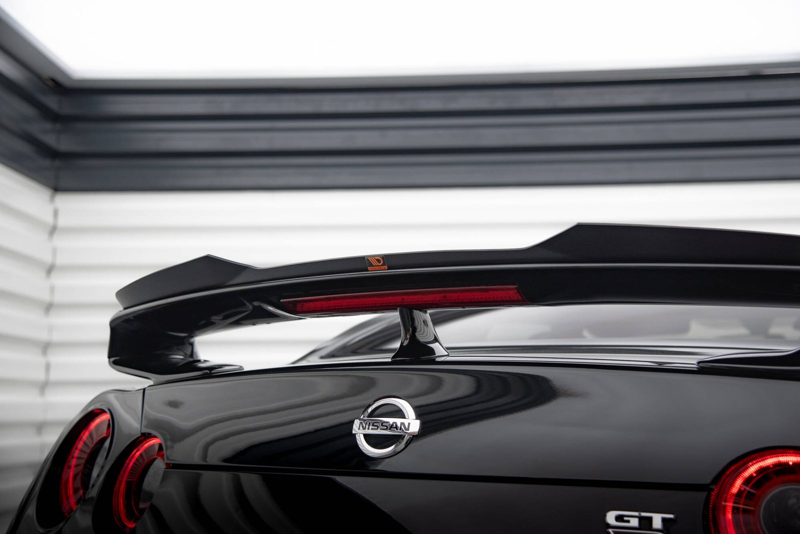 Extensión de Alerón Nissan GTR R35 Facelift - Imagen 5