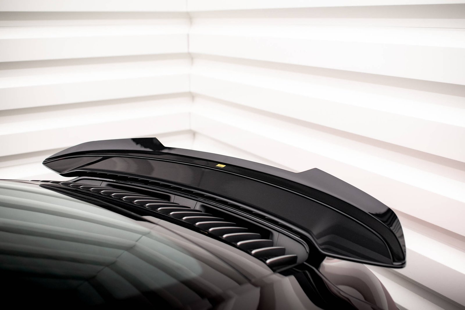 Extensión de Alerón Porsche Porsche 911 Turbo S 992 - Imagen 3