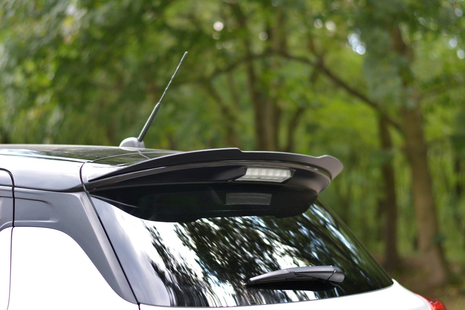 Extensión de Alerón Suzuki Swift 6 Sport