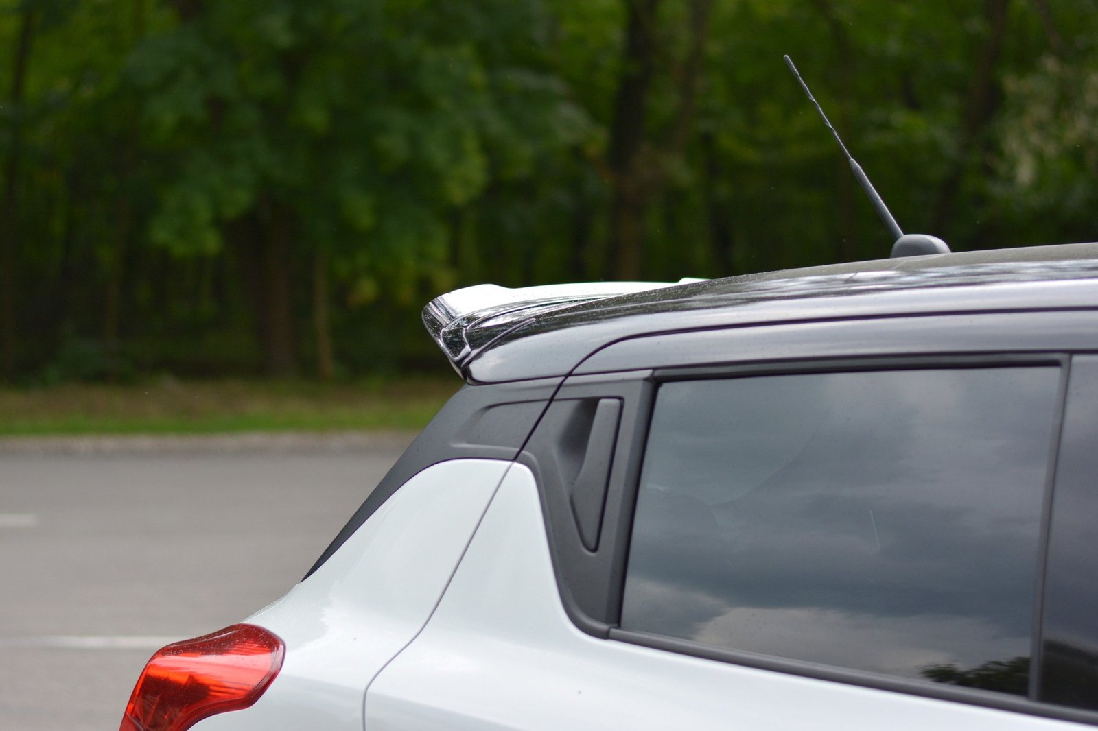 Extensión de Alerón Suzuki Swift 6 Sport - Imagen 3