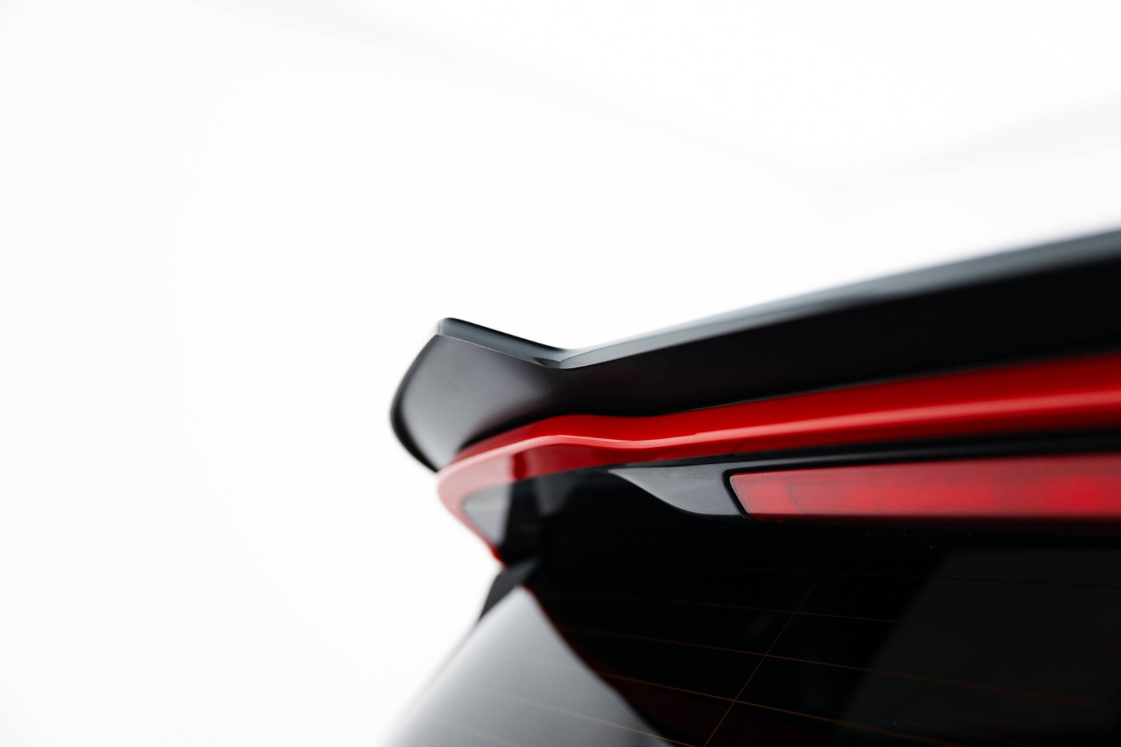 Extensión de Alerón Ford Fiesta Mk8 ST / ST-Line - Imagen 6