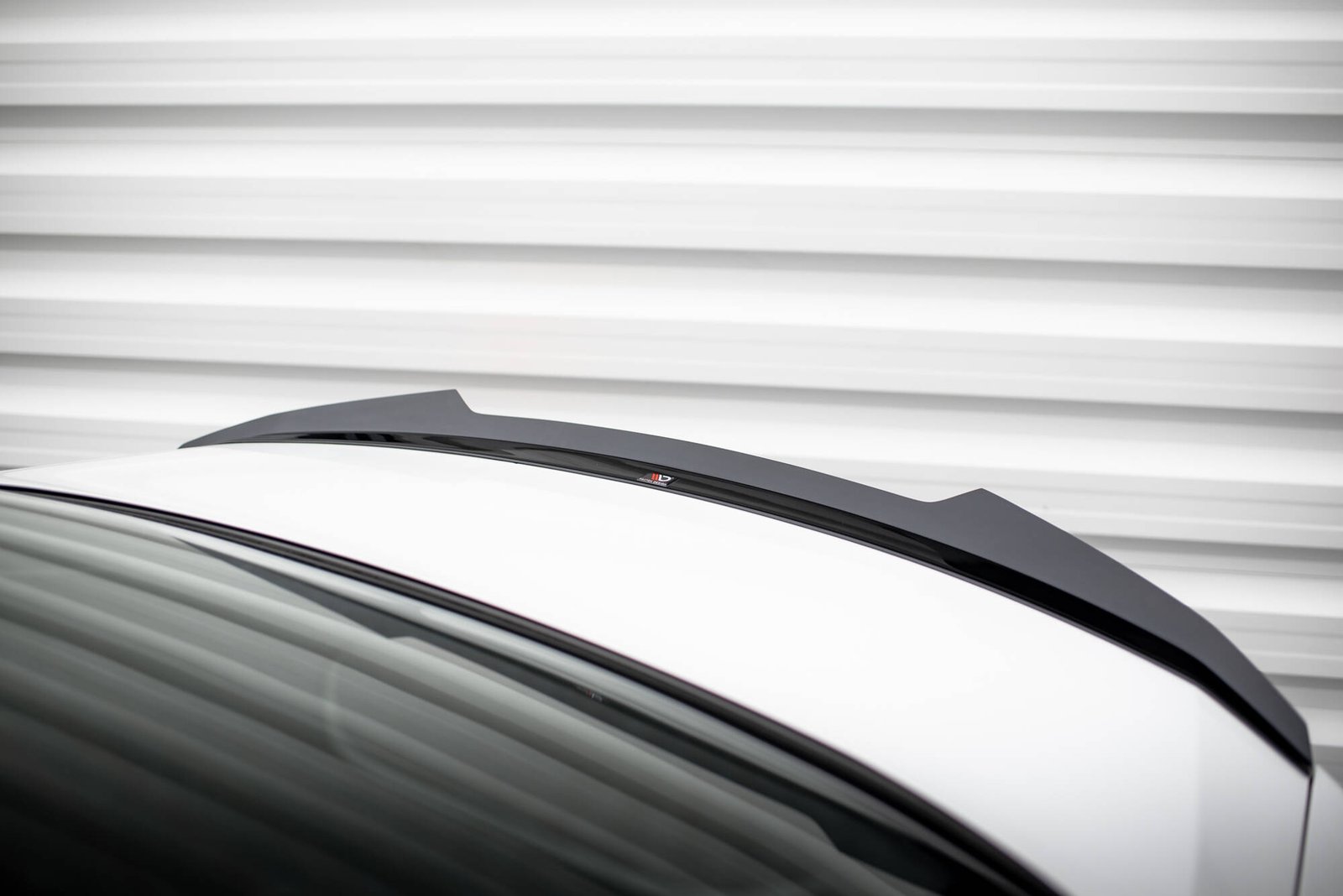 Extensión de Alerón Volvo S60 R-Design Mk3 - Imagen 3