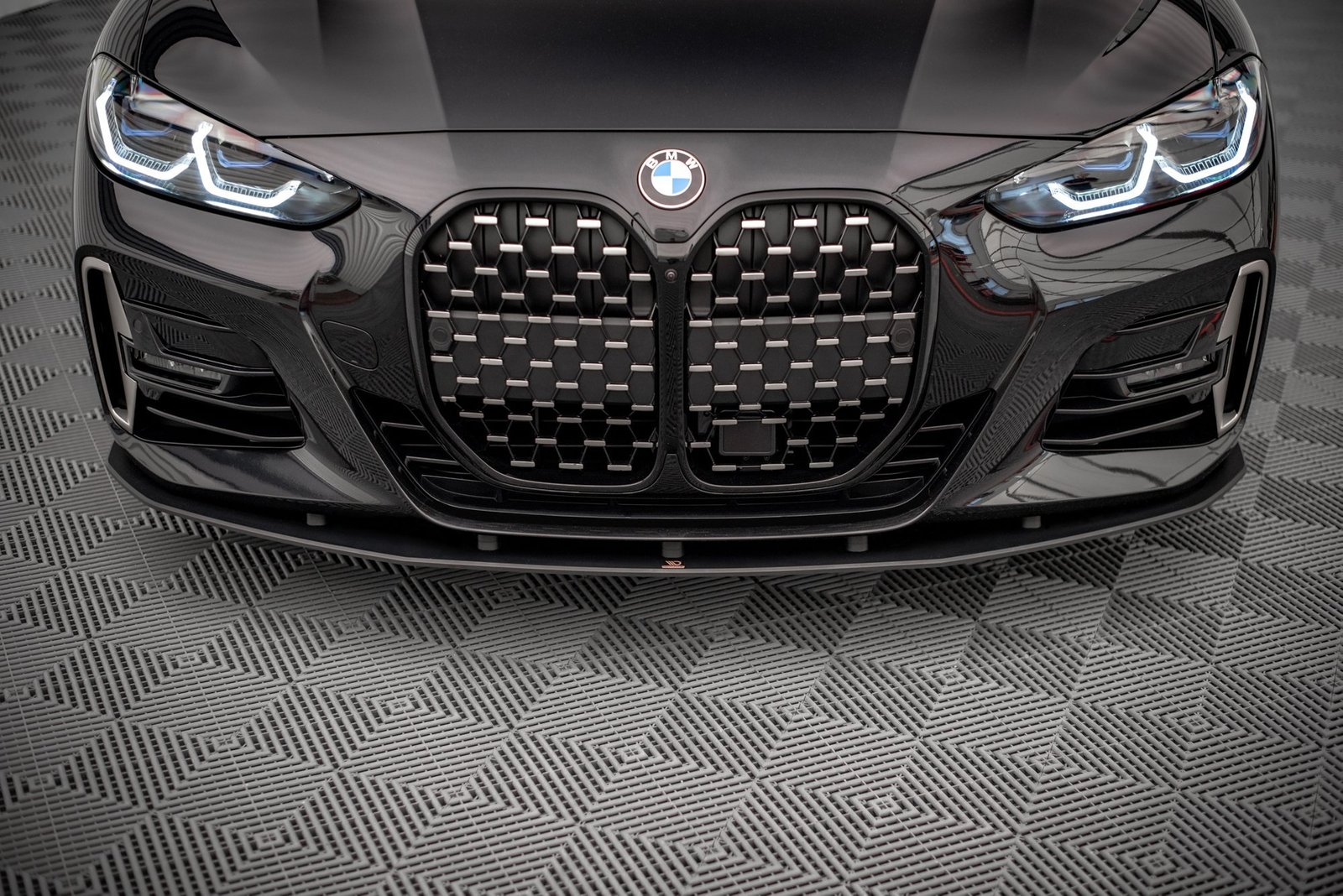 Street Pro Splitter Delantero BMW 4 M-Pack / M440i G22 / G23 / G22 Facelift / G23 Facelift