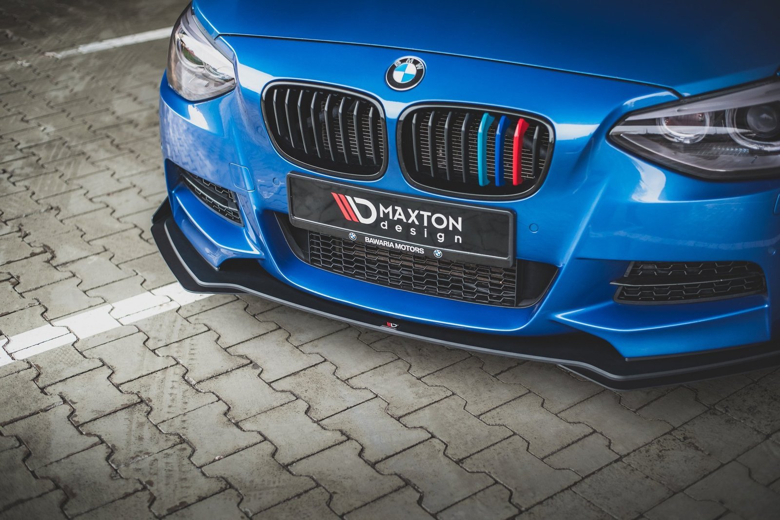 Street Pro Splitter Delantero + Flaps Aerodinámicos BMW M135i F20 - Imagen 2