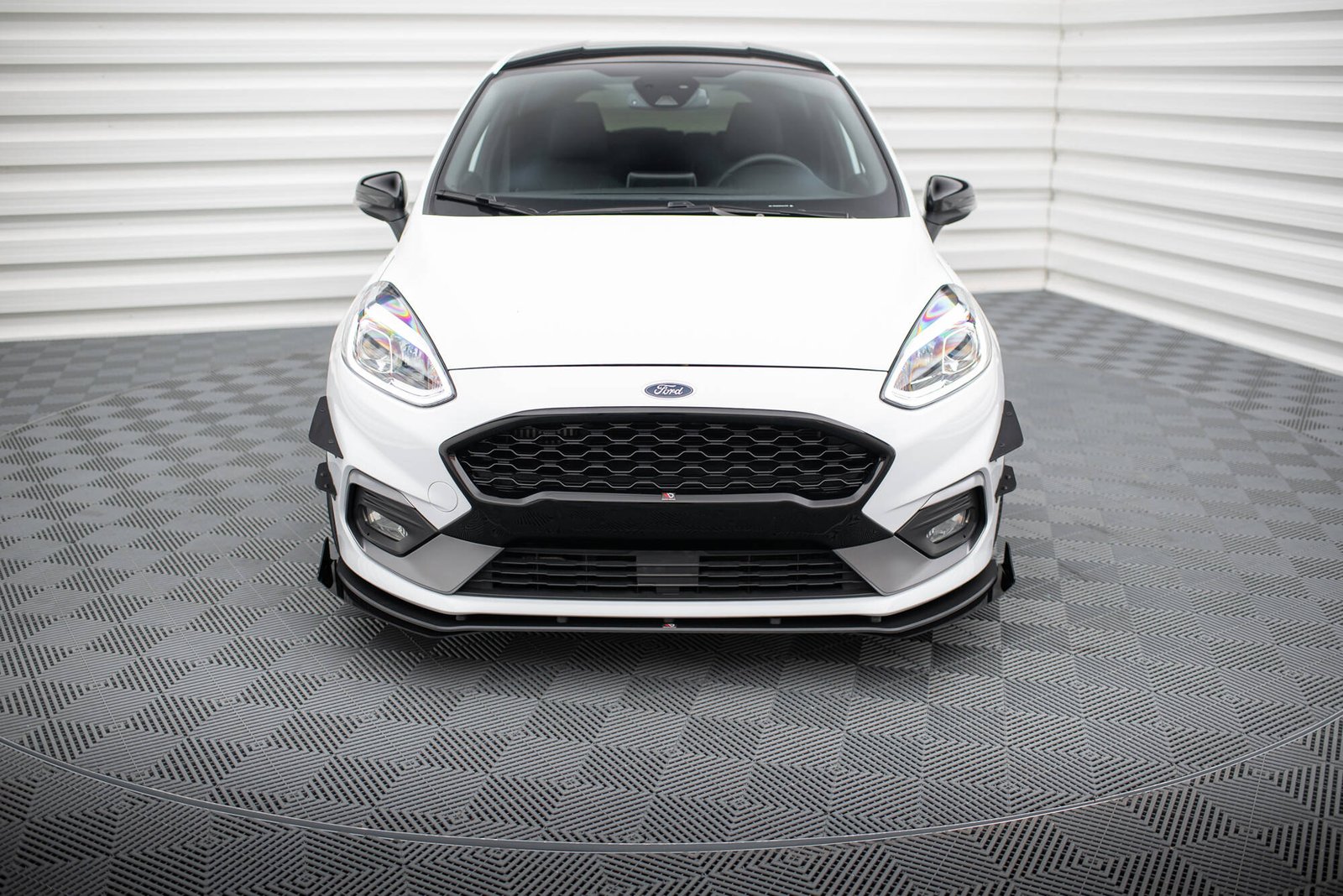Street Pro Splitter Delantero + Flaps Aerodinámicos Ford Fiesta Mk8 ST / ST-Line - Imagen 2