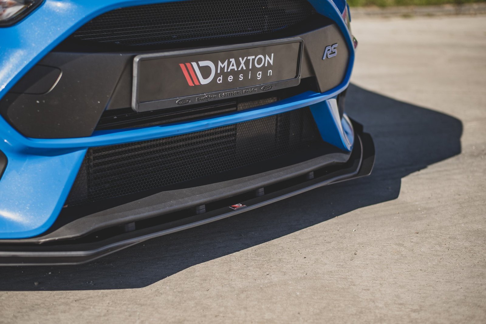 Street Pro Splitter Delantero + Flaps Aerodinámicos Ford Focus RS Mk3 - Imagen 2