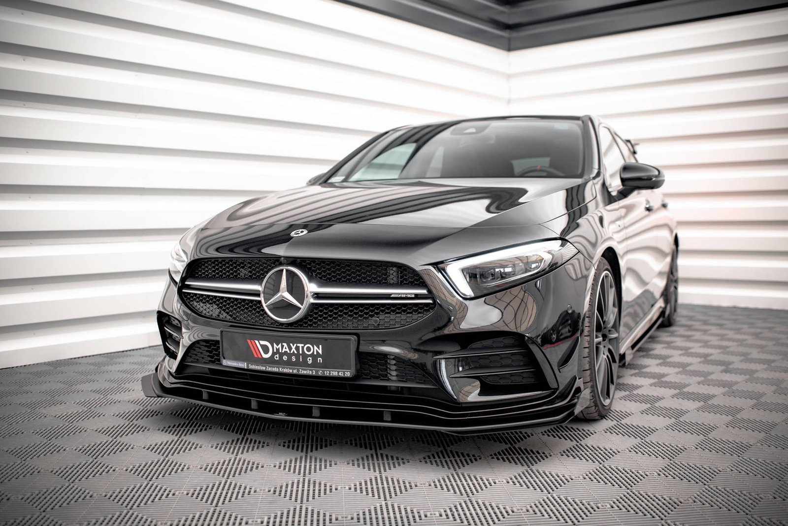 Street Pro Splitter Delantero + Flaps Aerodinámicos Mercedes A35 AMG / AMG-Line Aero Pack W177