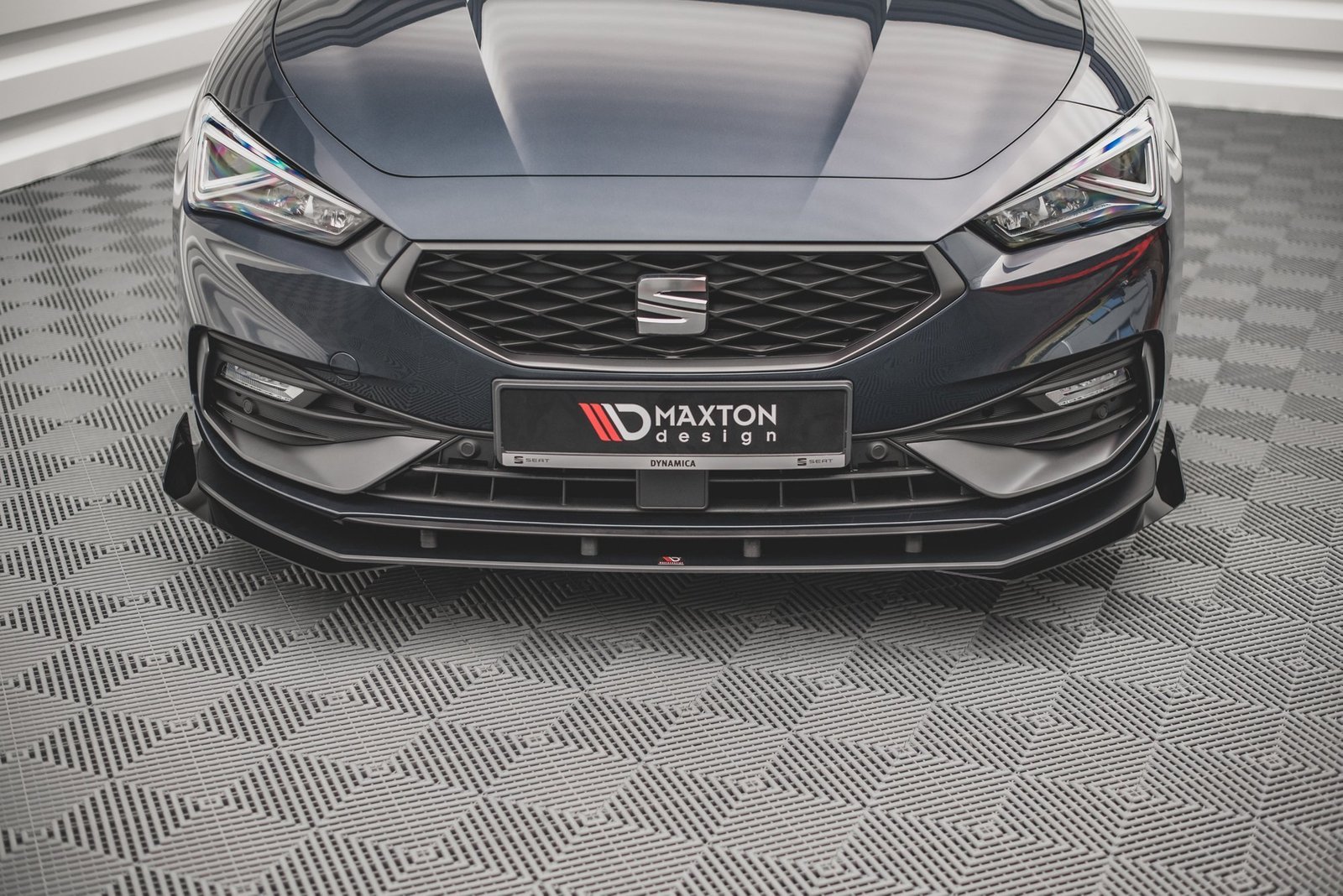 Street Pro Splitter Delantero + Flaps Aerodinámicos Seat Leon FR Mk4