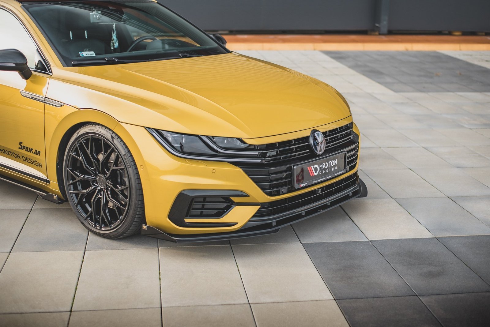 Street Pro Splitter Delantero + Flaps Aerodinámicos Volkswagen Arteon R-Line Sedan / Shooting Brake Mk1 - Imagen 2
