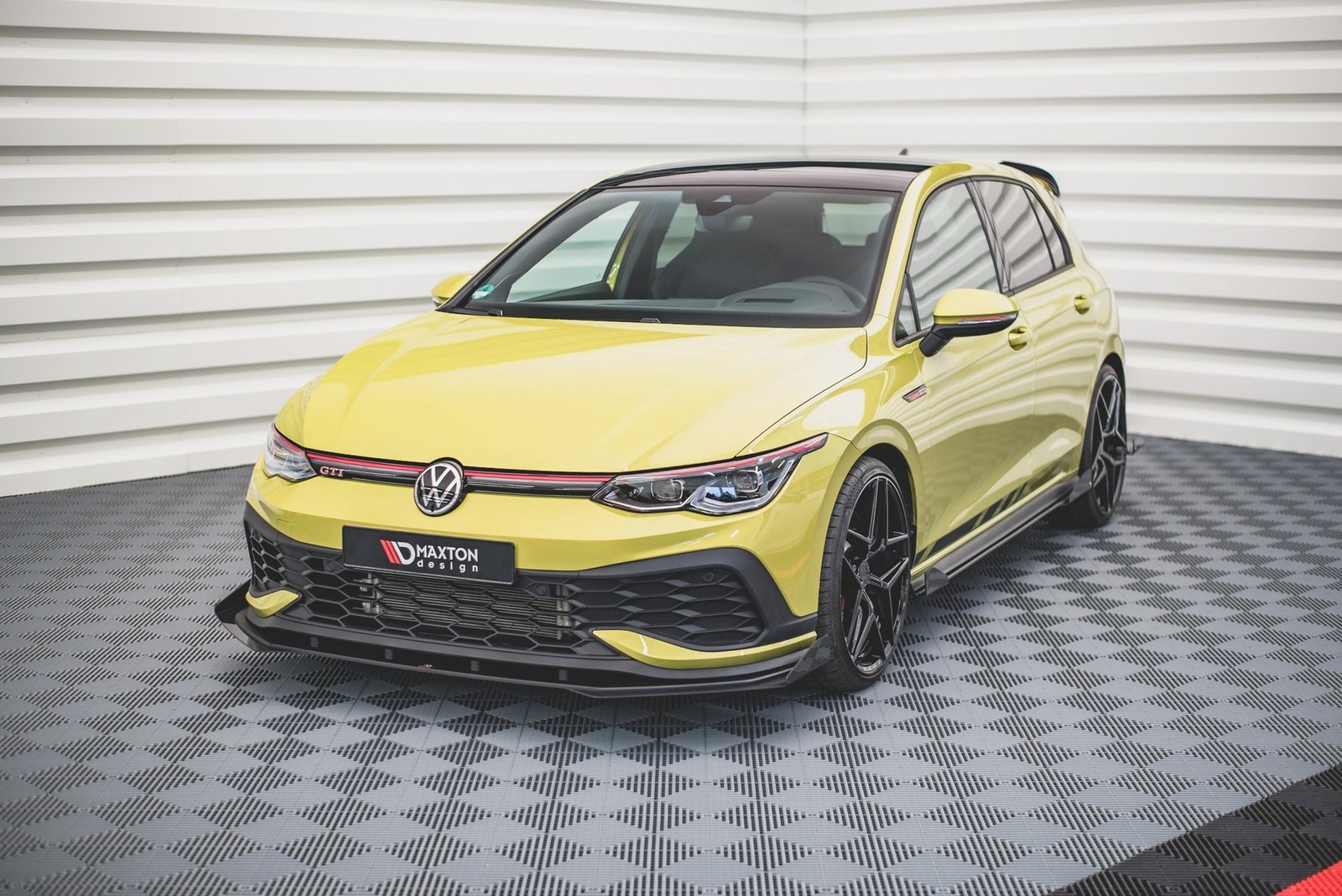 Street Pro Splitter Delantero + Flaps Aerodinámicos Volkswagen Golf GTI Clubsport Mk8