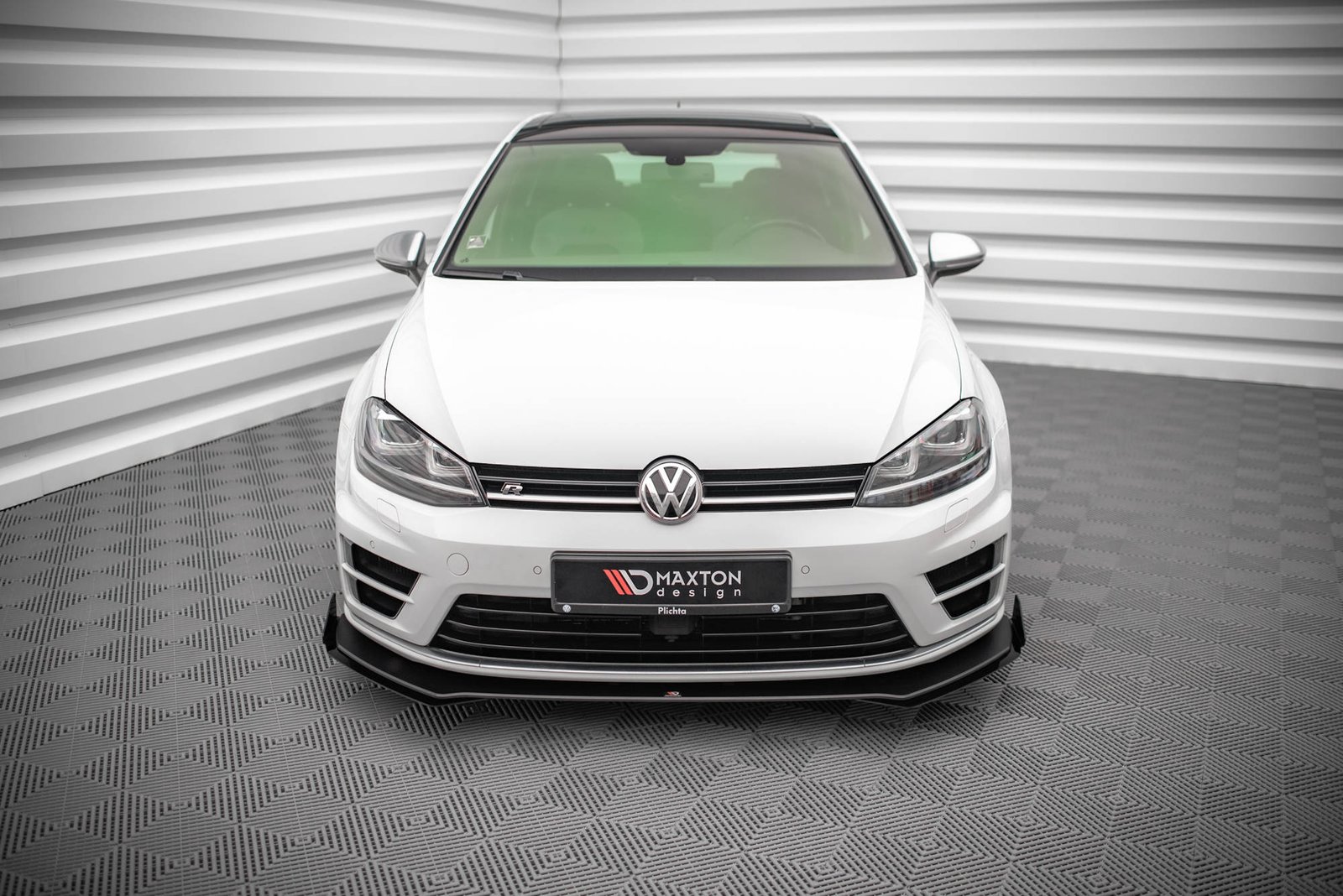 Street Pro Splitter Delantero + Flaps Aerodinámicos Volkswagen Golf R Mk7