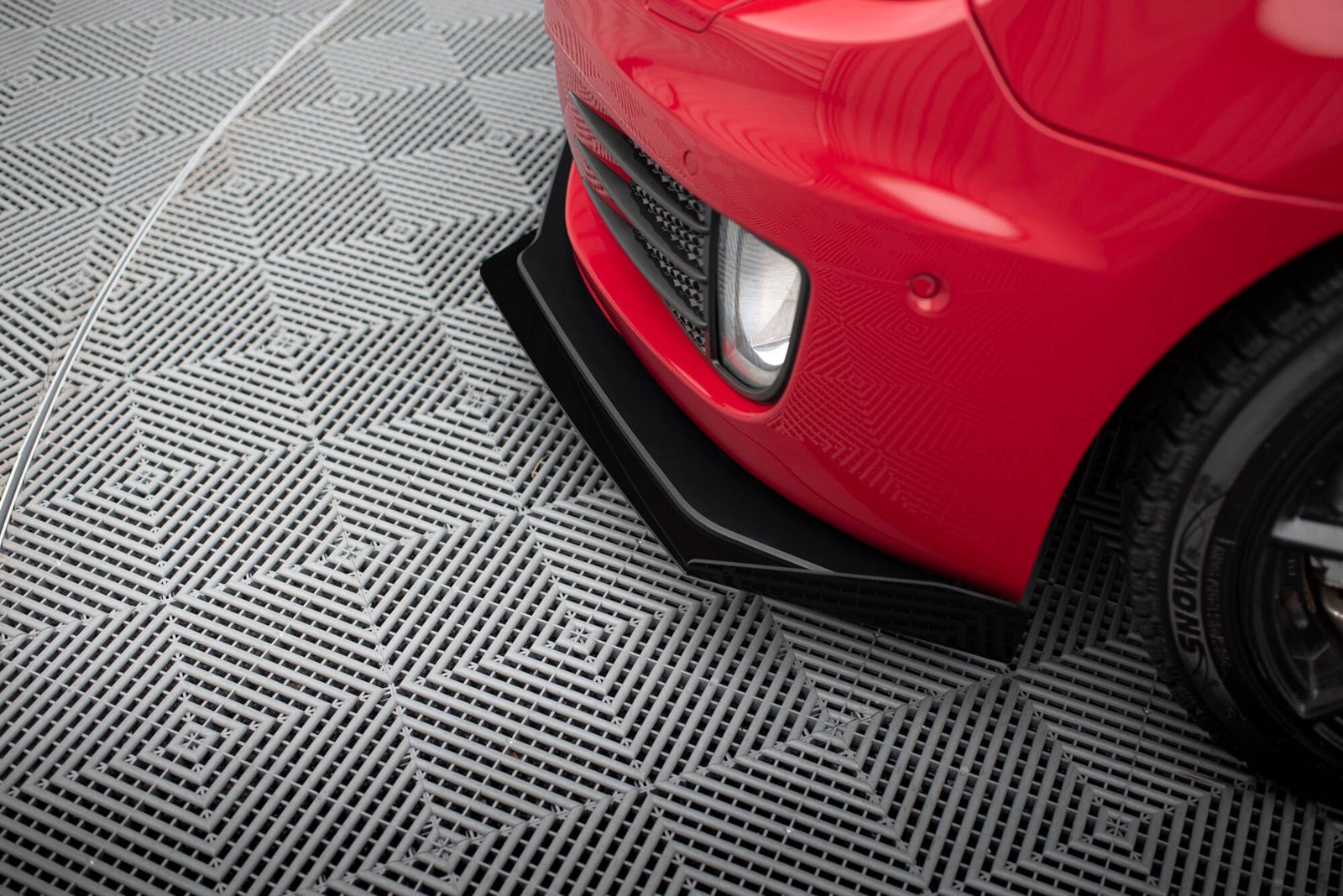 Street Pro Splitter Delantero + Flaps Aerodinámicos Volkswagen Golf GTI Mk6 - Imagen 2