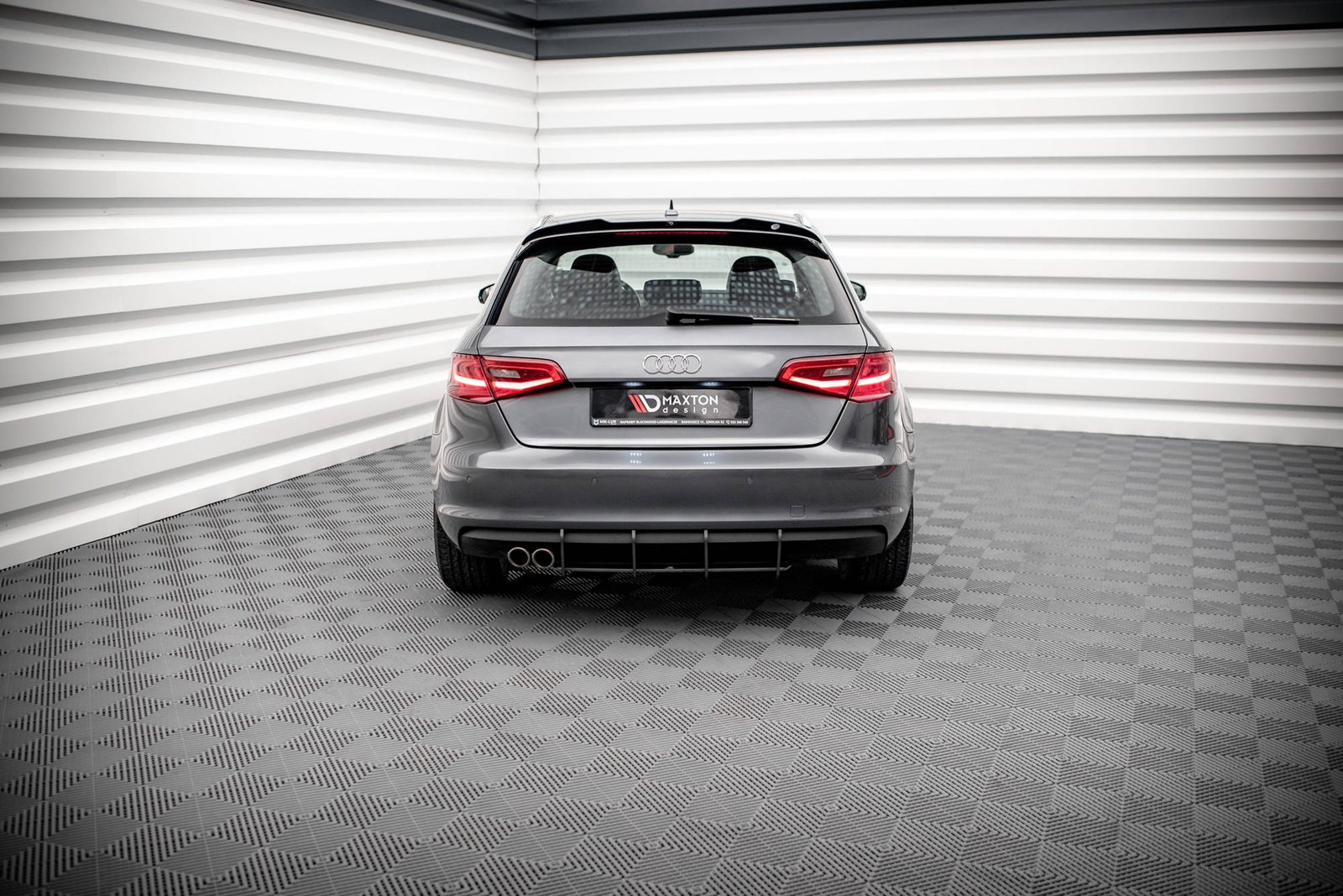 Street Pro Rear Diffuser Audi A3 Sportback 8V - Imagen 2