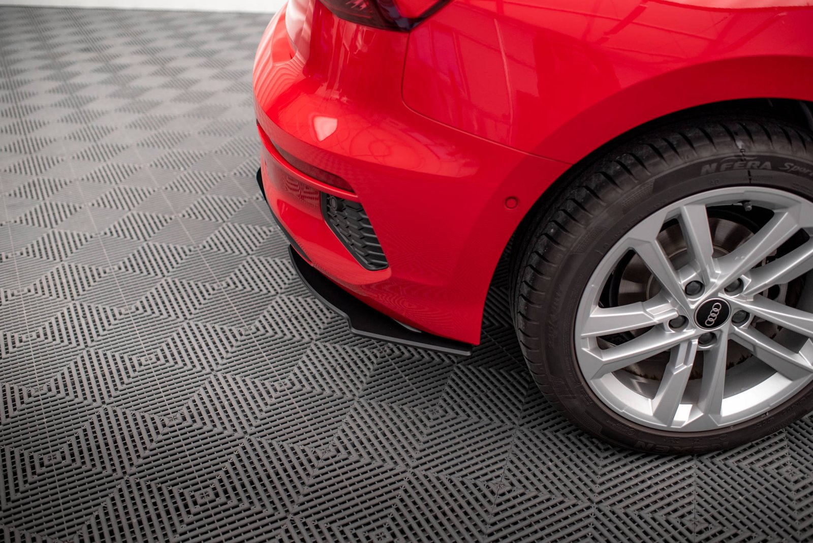 Street Pro Rear Diffuser Audi A3 Sportback 8Y - Imagen 3