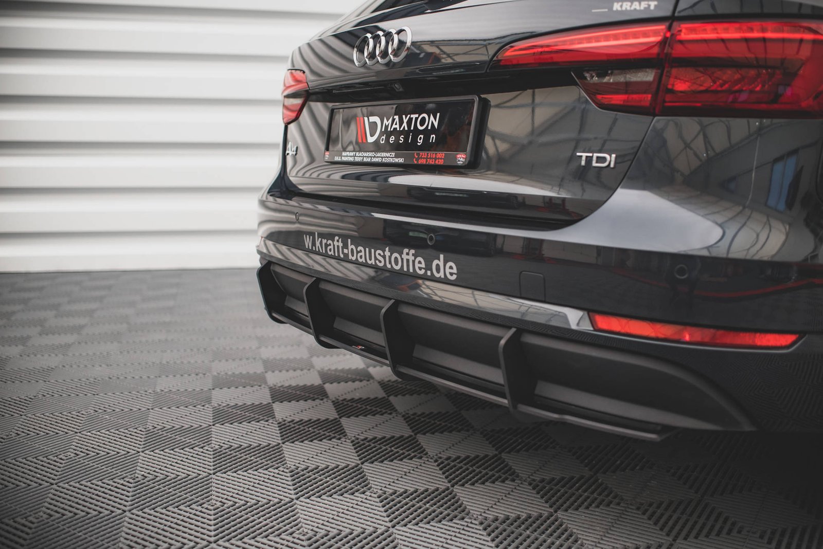 Street Pro Rear Diffuser Audi A4 B9 - Imagen 2