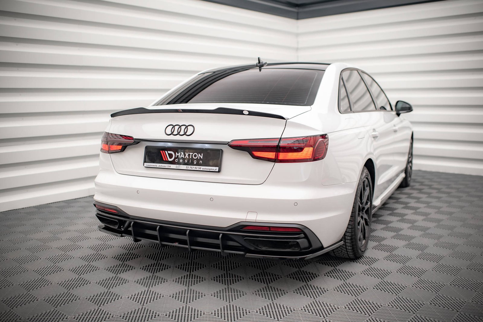 Street Pro Rear Diffuser Audi A4 B9 Facelift - Imagen 2