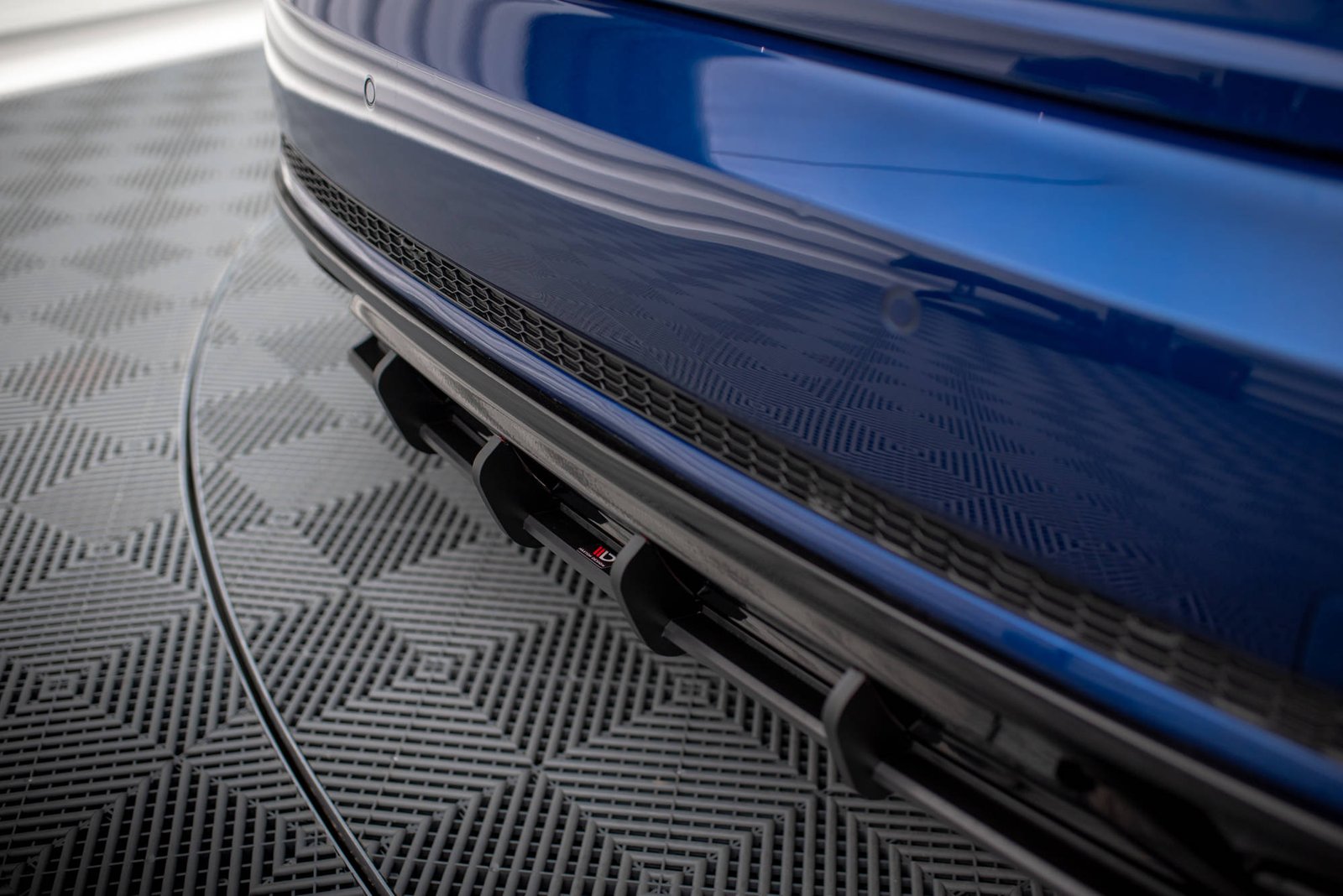 Street Pro Rear Diffuser Audi A4 Competition B9 - Imagen 3