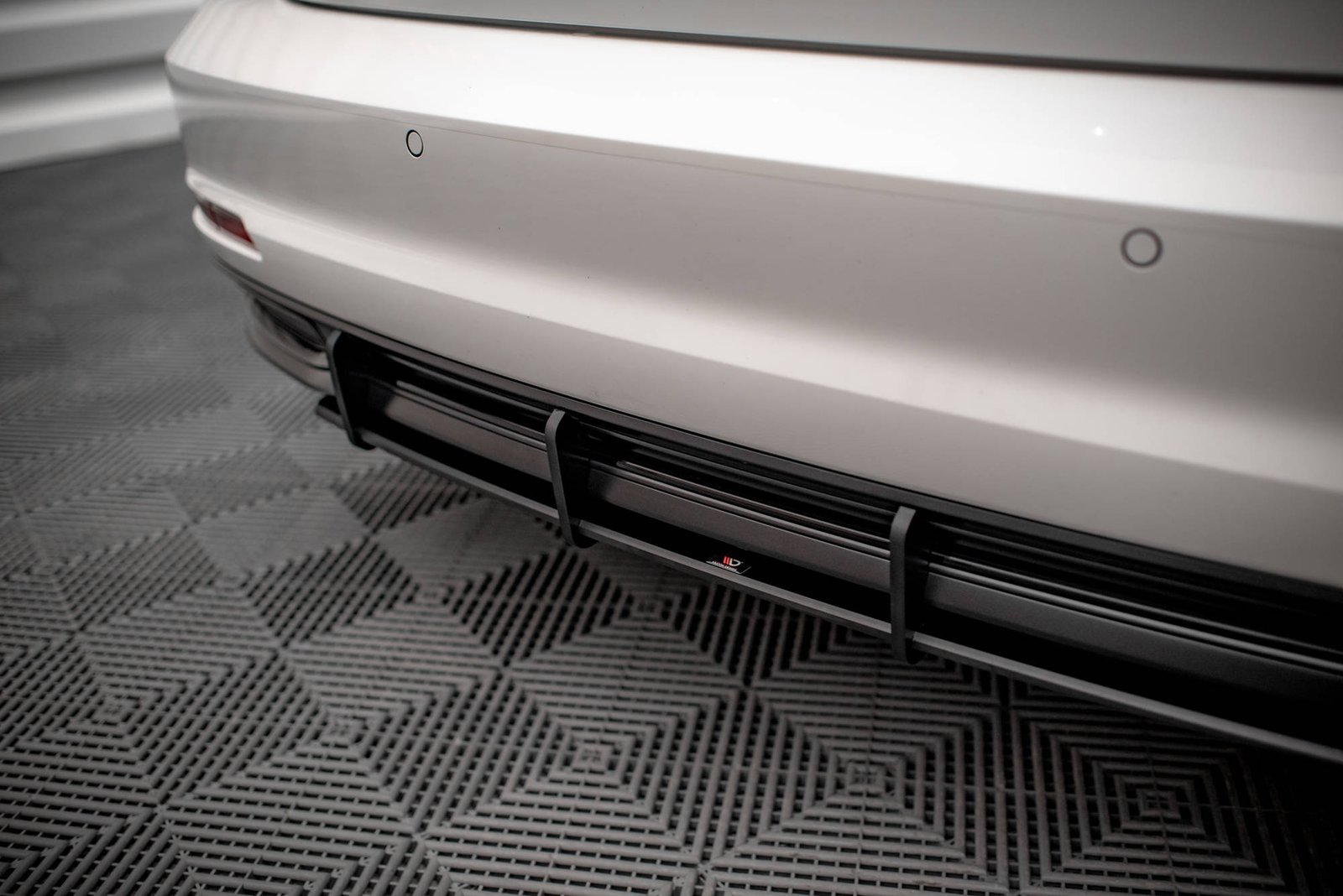 Street Pro Rear Diffuser Audi A6 C8 - Imagen 4