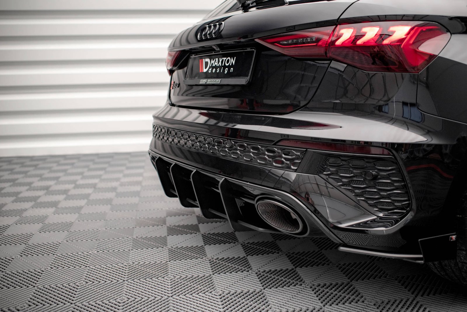 Street Pro Rear Diffuser Audi RS3 Sportback 8Y - Imagen 2