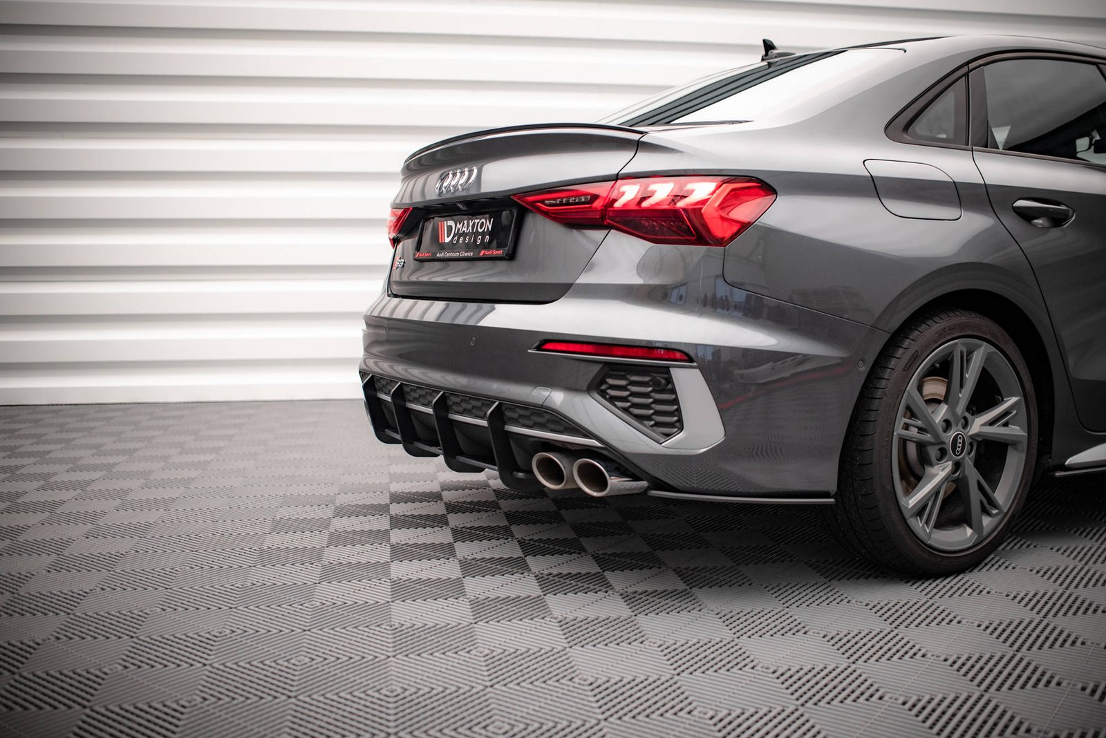 Street Pro Rear Diffuser Audi S3 Sedan 8Y - Imagen 2