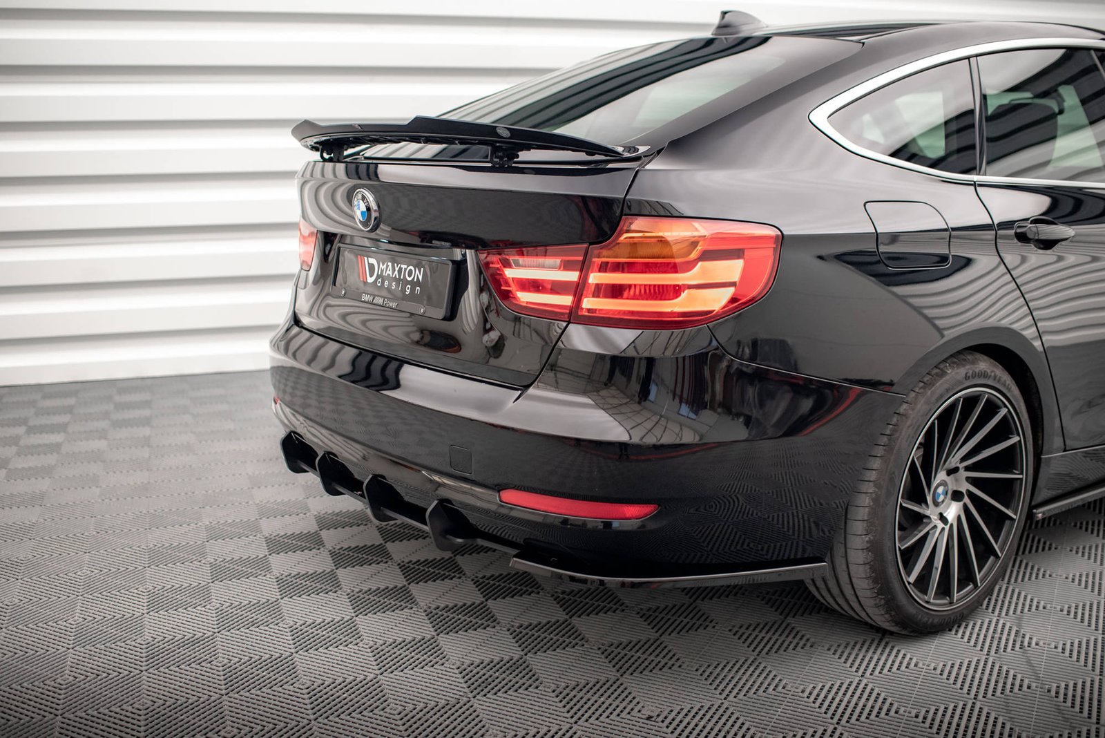 Street Pro Rear Diffuser BMW 3 GT F34 - Imagen 3