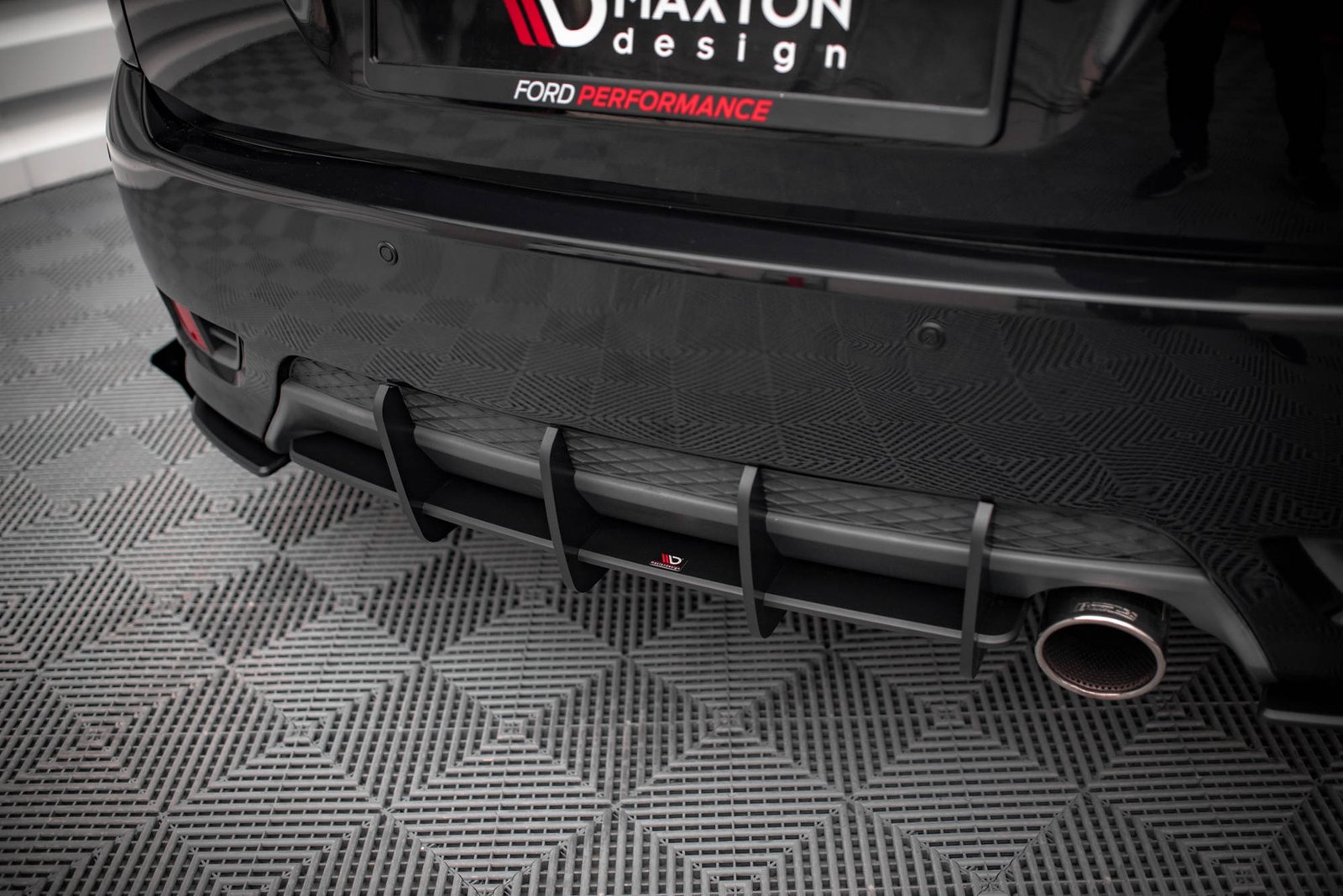 Street Pro Rear Diffuser Ford Fiesta ST Mk6 - Imagen 2
