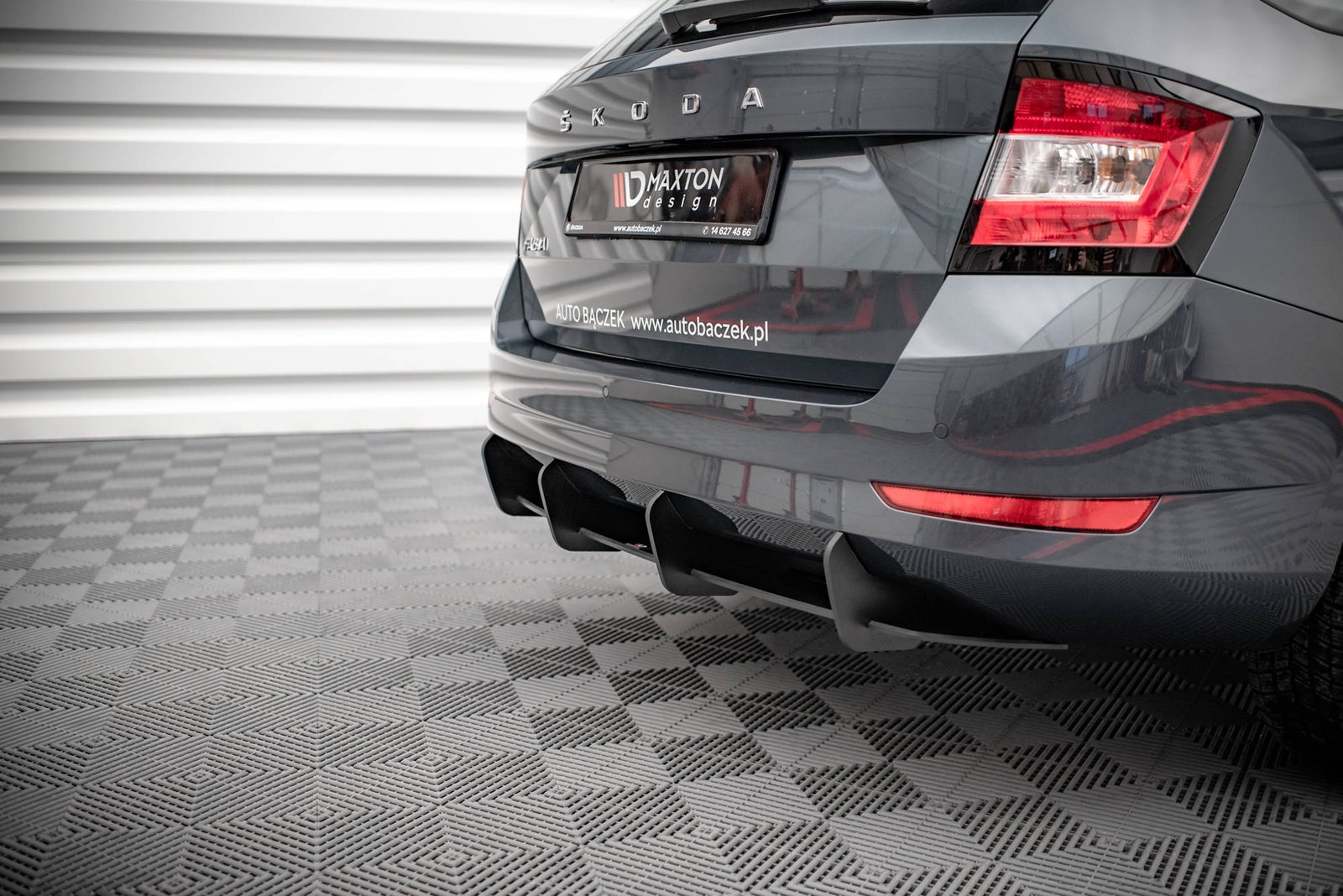 Street Pro Rear Diffuser Skoda Fabia Combi Mk3 Facelift - Imagen 3